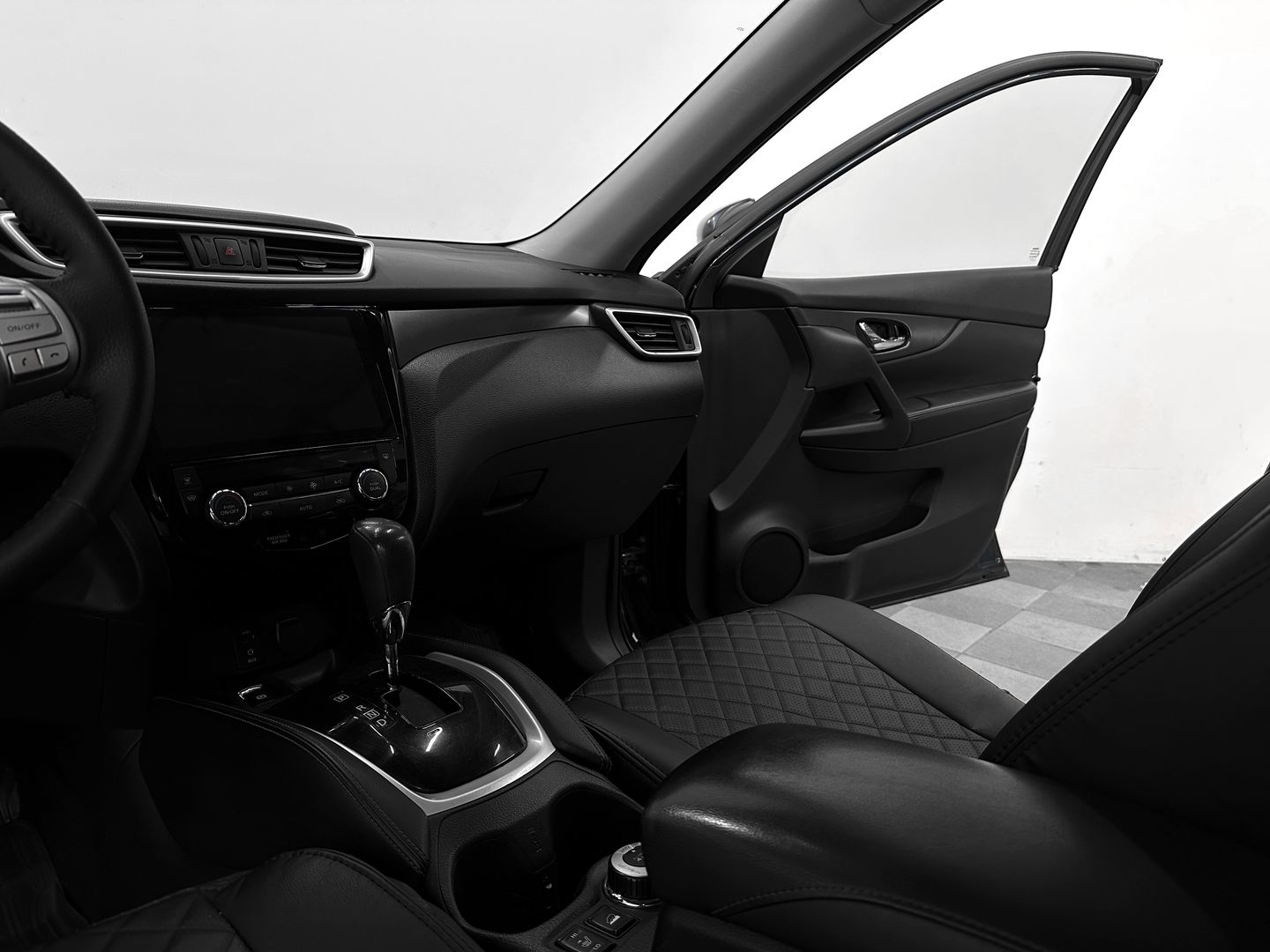 Nissan X-Trail, III 2.0 CVT (144 л.с.) 4WD