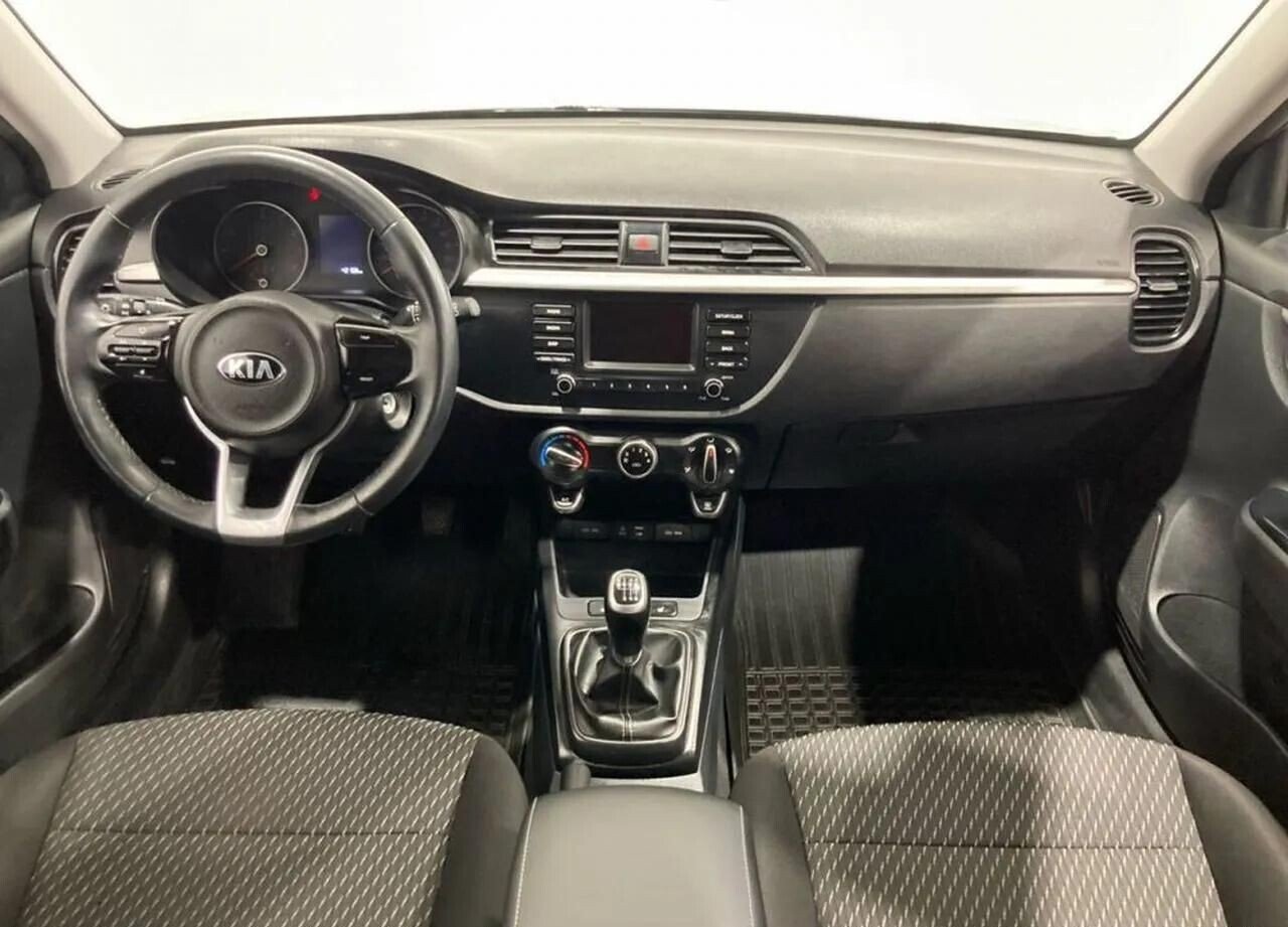Kia Rio, IV X-Line 1.6 MT (123 л.с.)