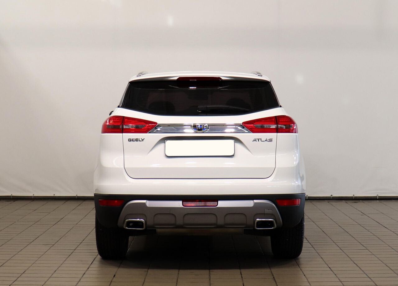 Geely Atlas, I 2.0 MT (139 л.с.)