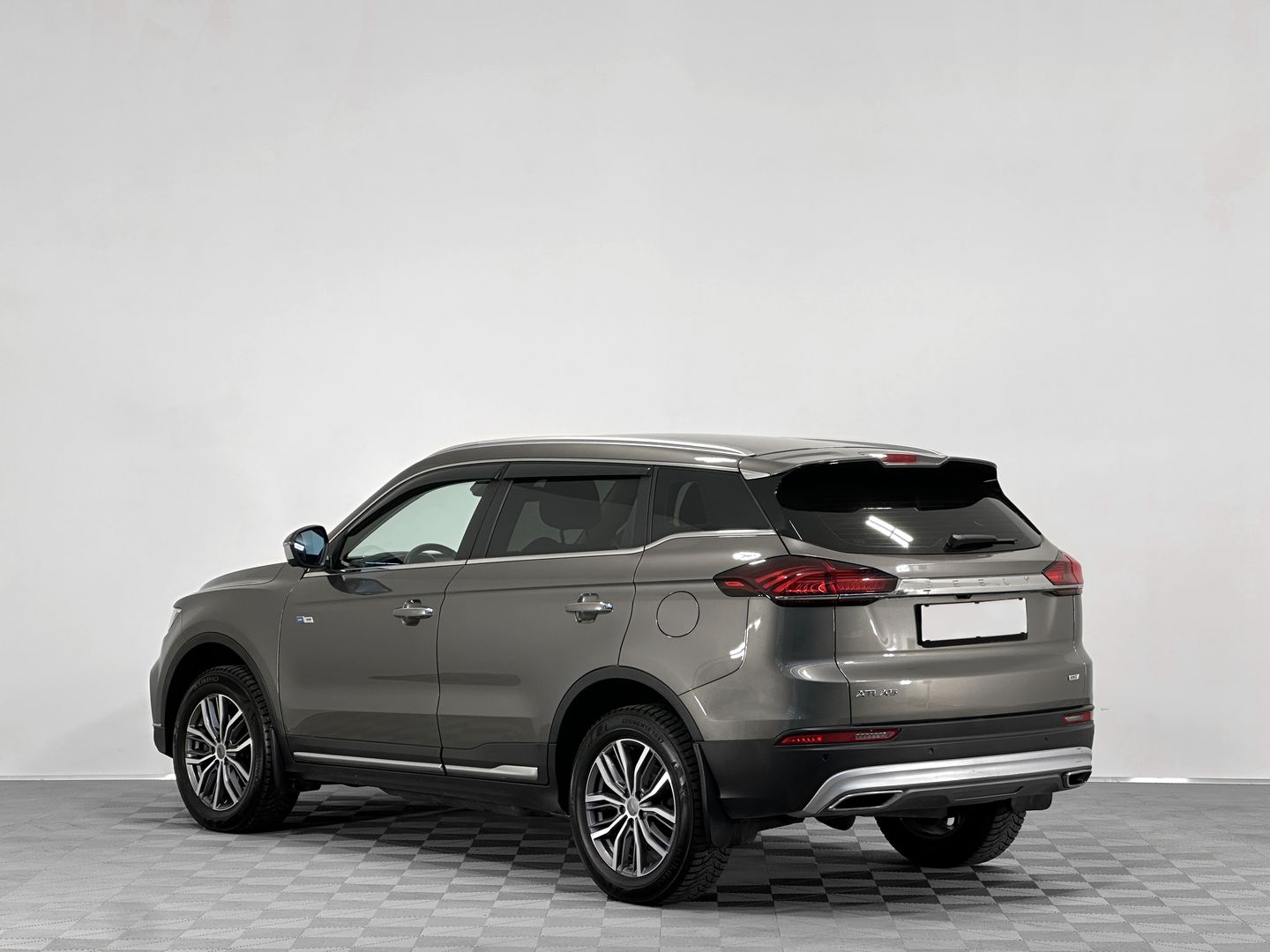 Geely Atlas Pro 1.5 AMT (177 л.с.) 4WD