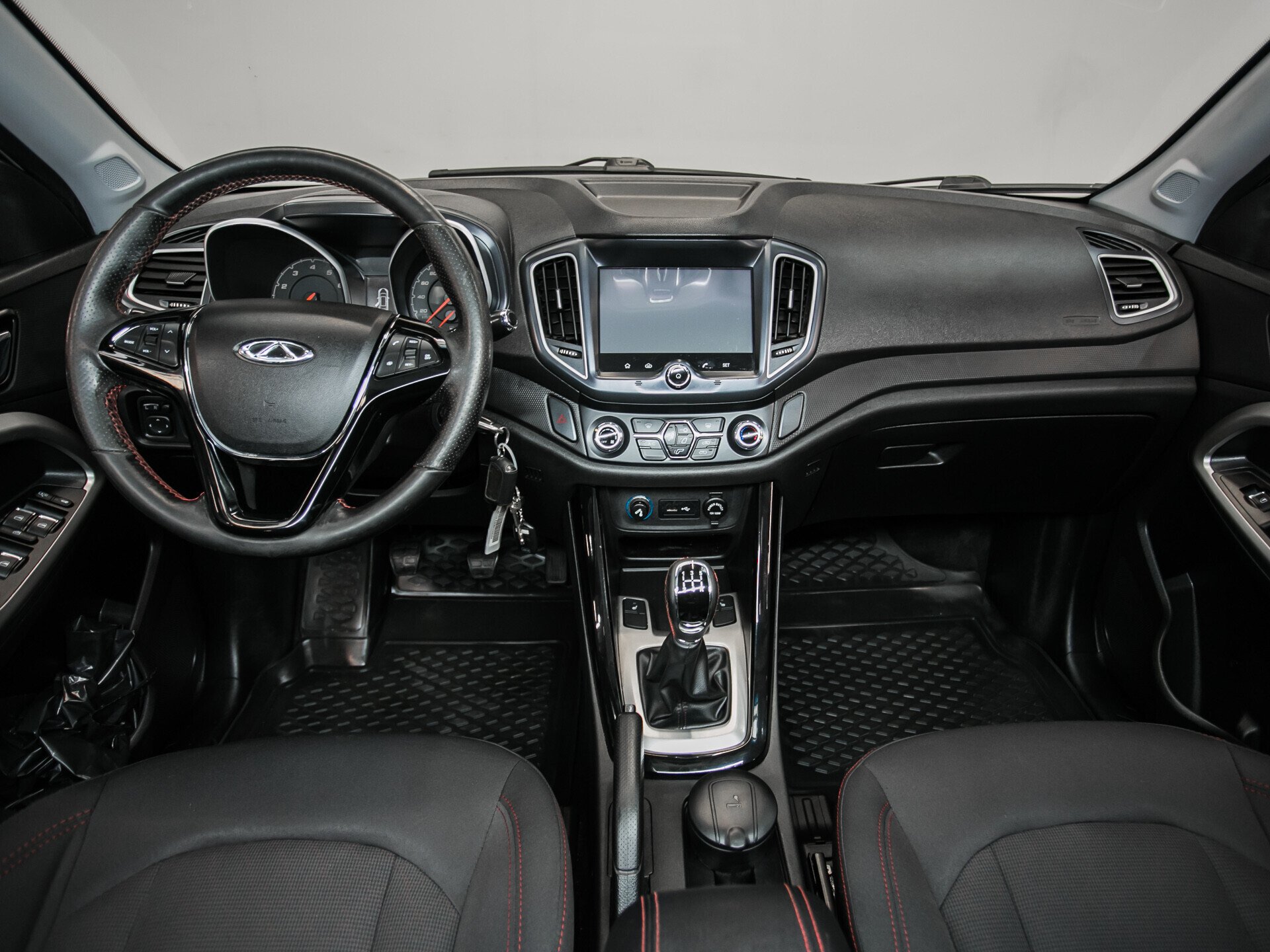 Chery Tiggo 5, I Рестайлинг 2.0 MT (136 л.с.)