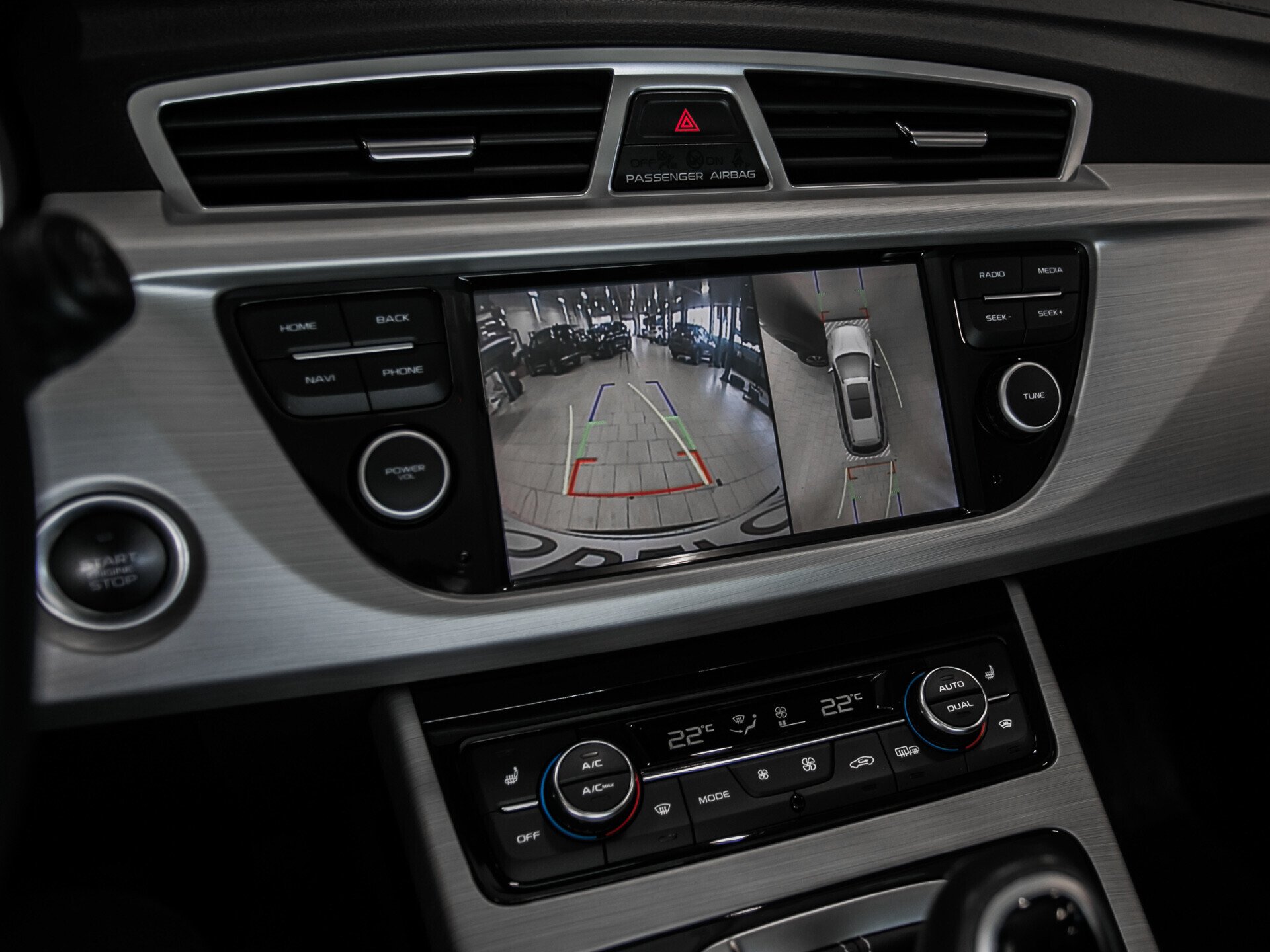 Geely Atlas, I 2.4 AT (149 л.с.) 4WD