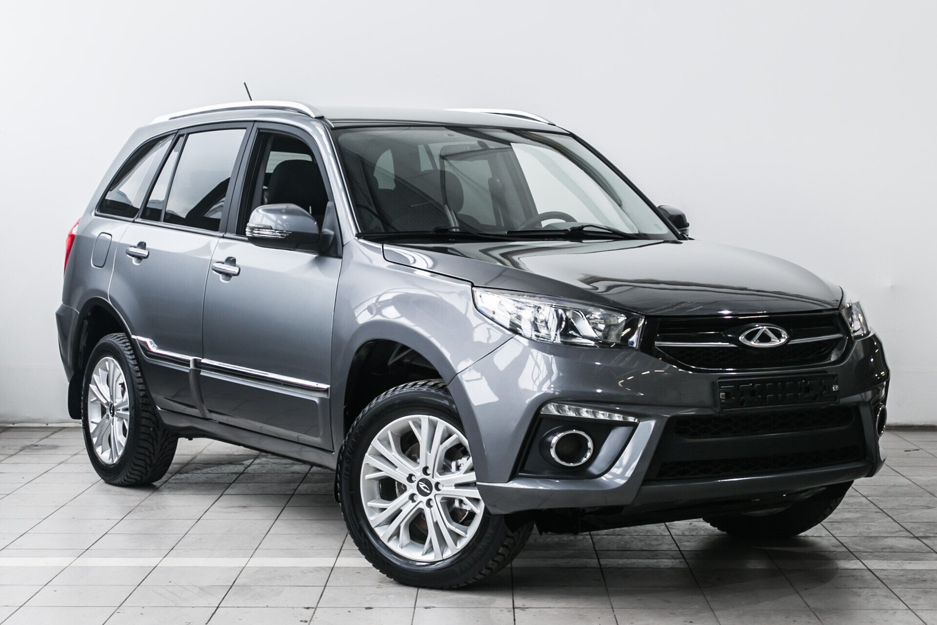 Chery Tiggo 3, I 1.6 MT (126 л.с.)