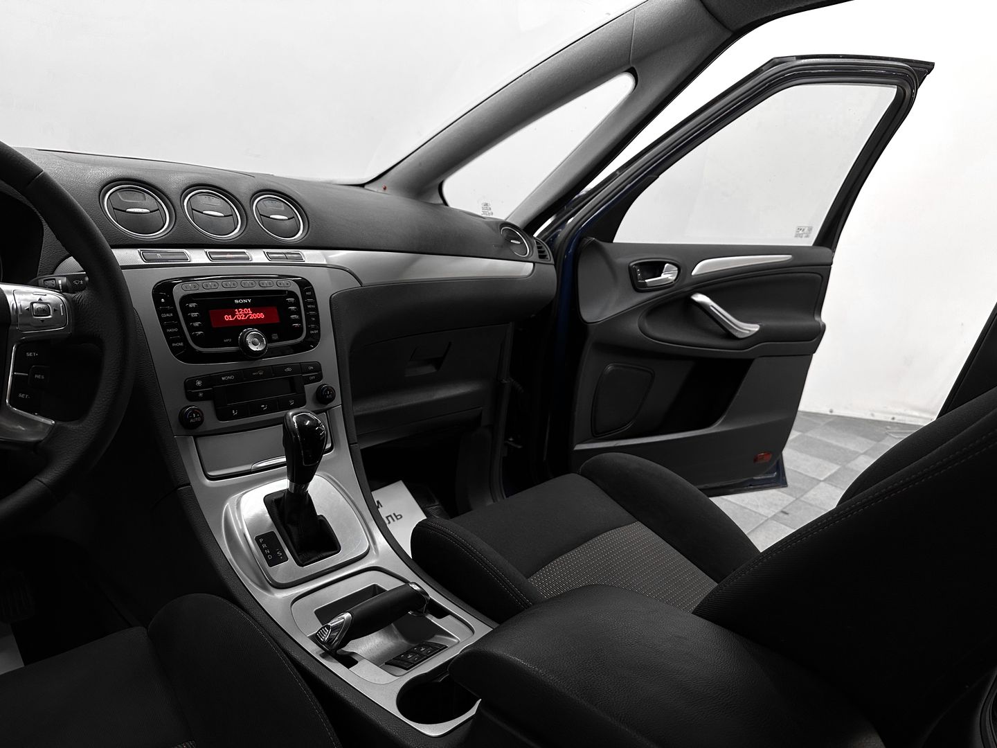 Ford S-MAX, I Рестайлинг 2.3 AT (161 л.с.)