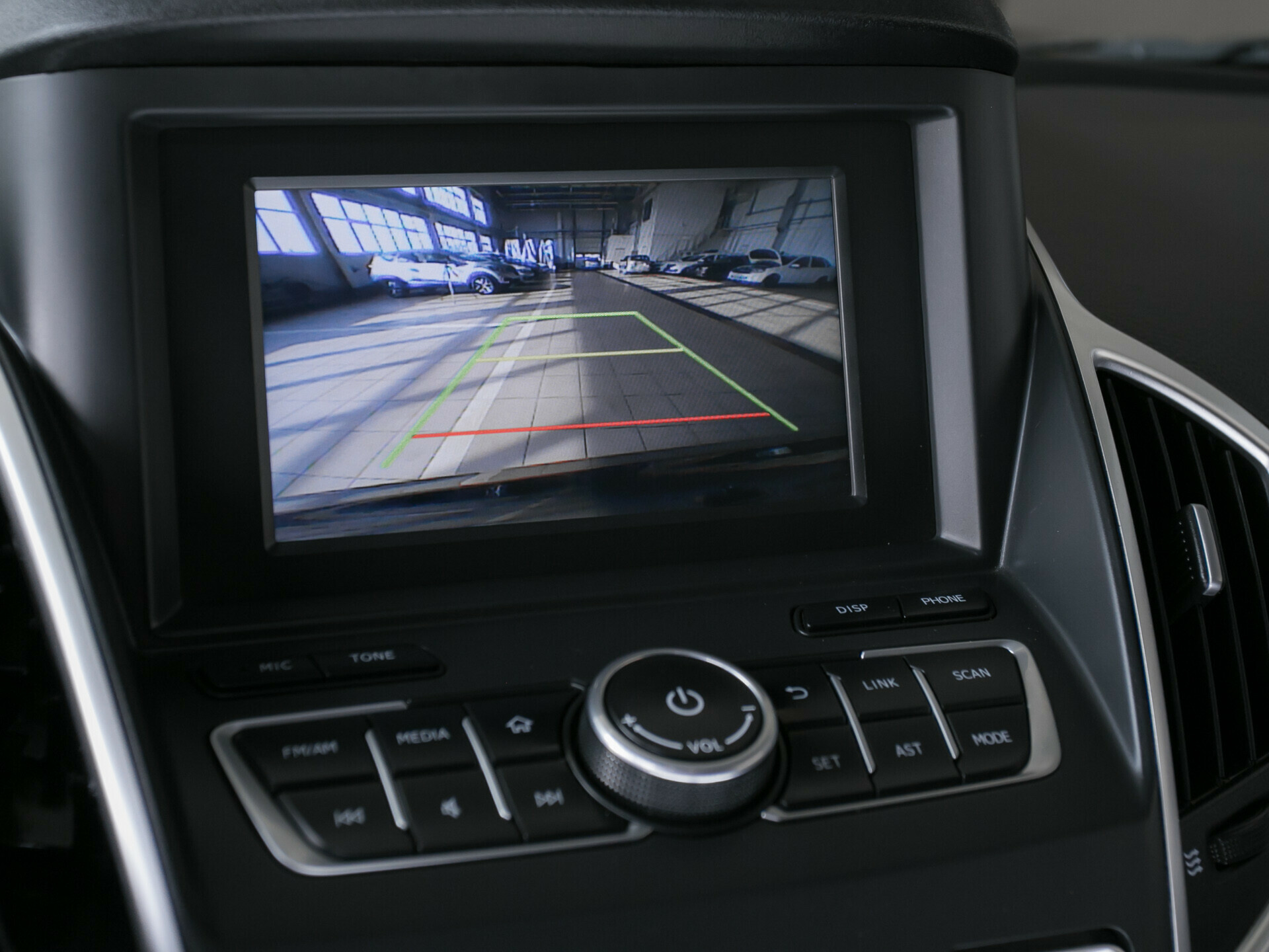 Dongfeng AX7, I 2.0 AT (140 л.с.)