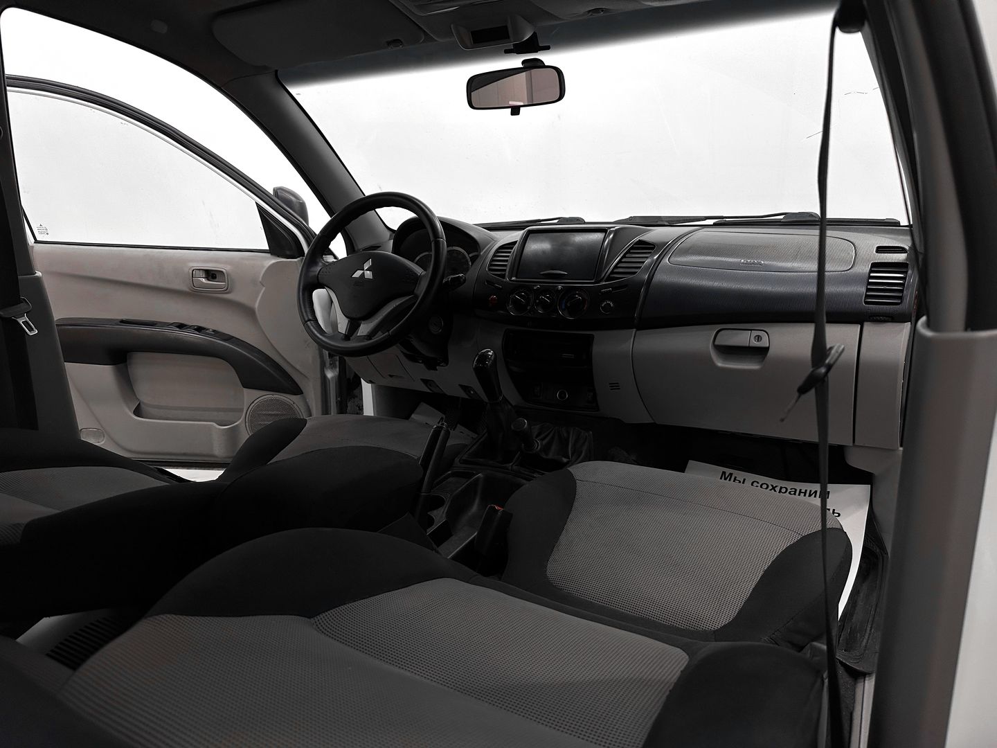Mitsubishi L200, IV 2.5d MT (136 л.с.) 4WD