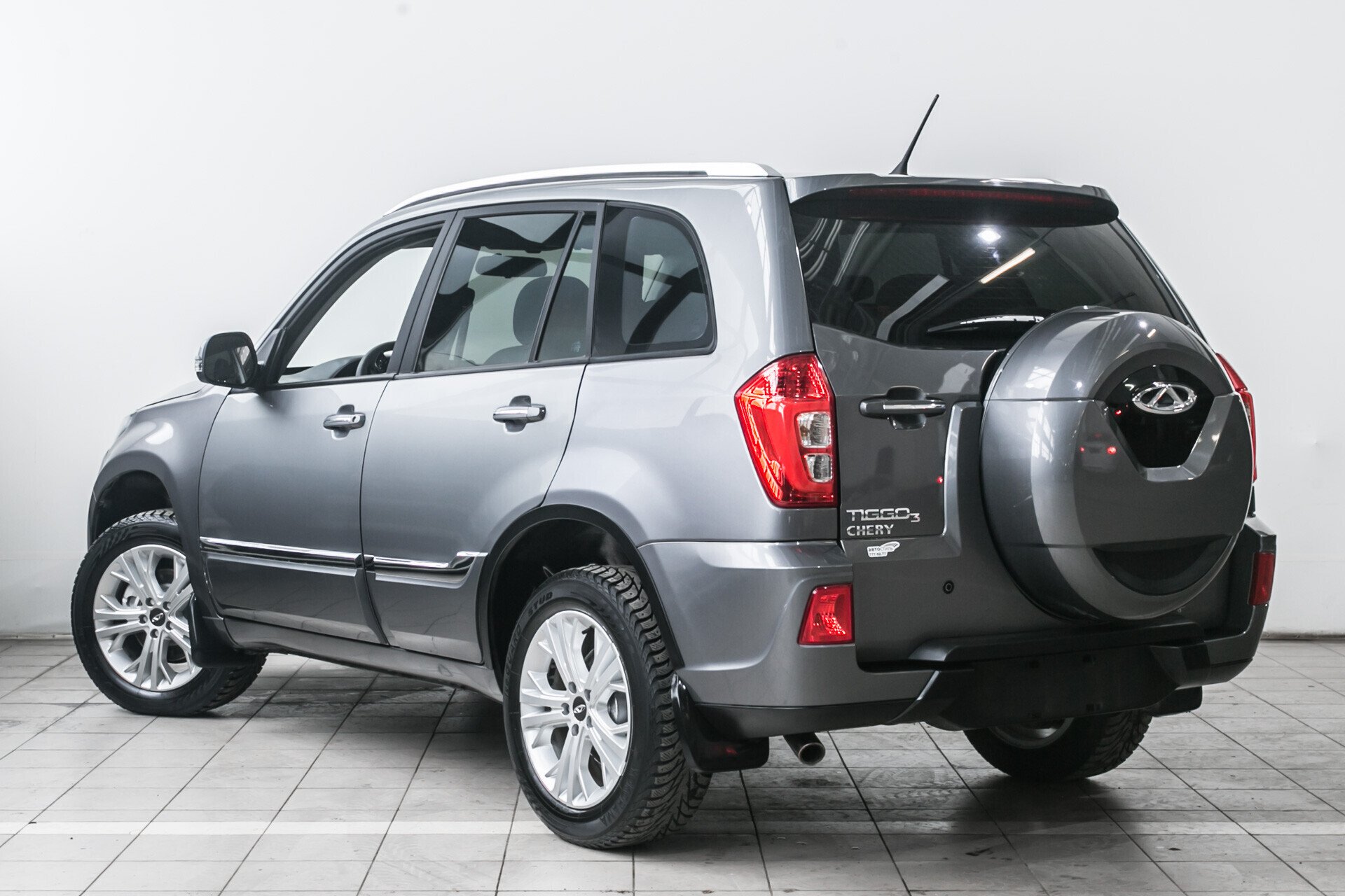 Chery Tiggo 3, I 1.6 MT (126 л.с.)