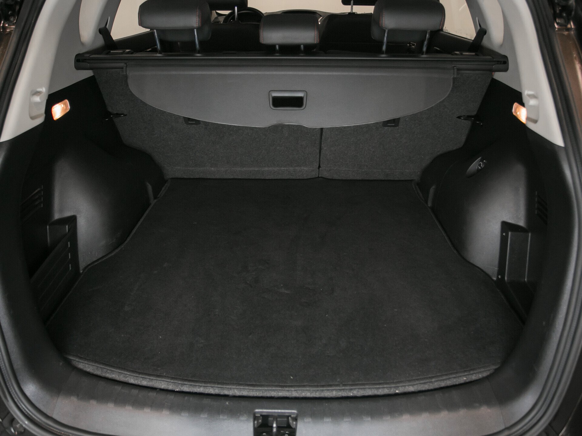 Dongfeng AX7, I 2.0 AT (140 л.с.)