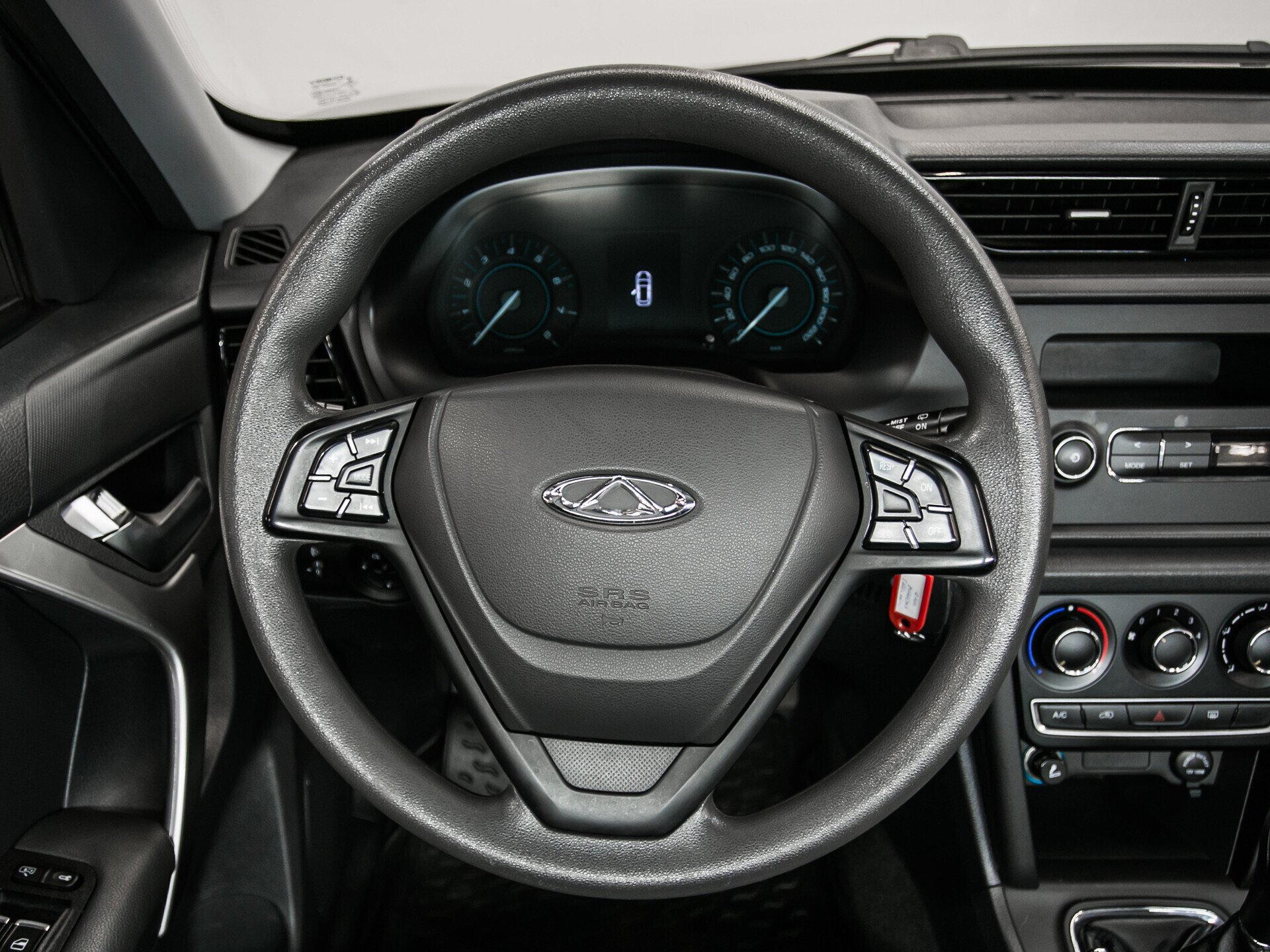 Chery Tiggo 3, I 1.6 MT (126 л.с.)