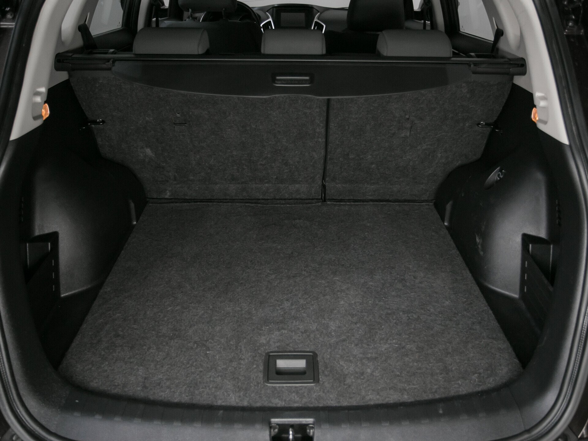 Dongfeng AX7, I 2.0 AT (140 л.с.)