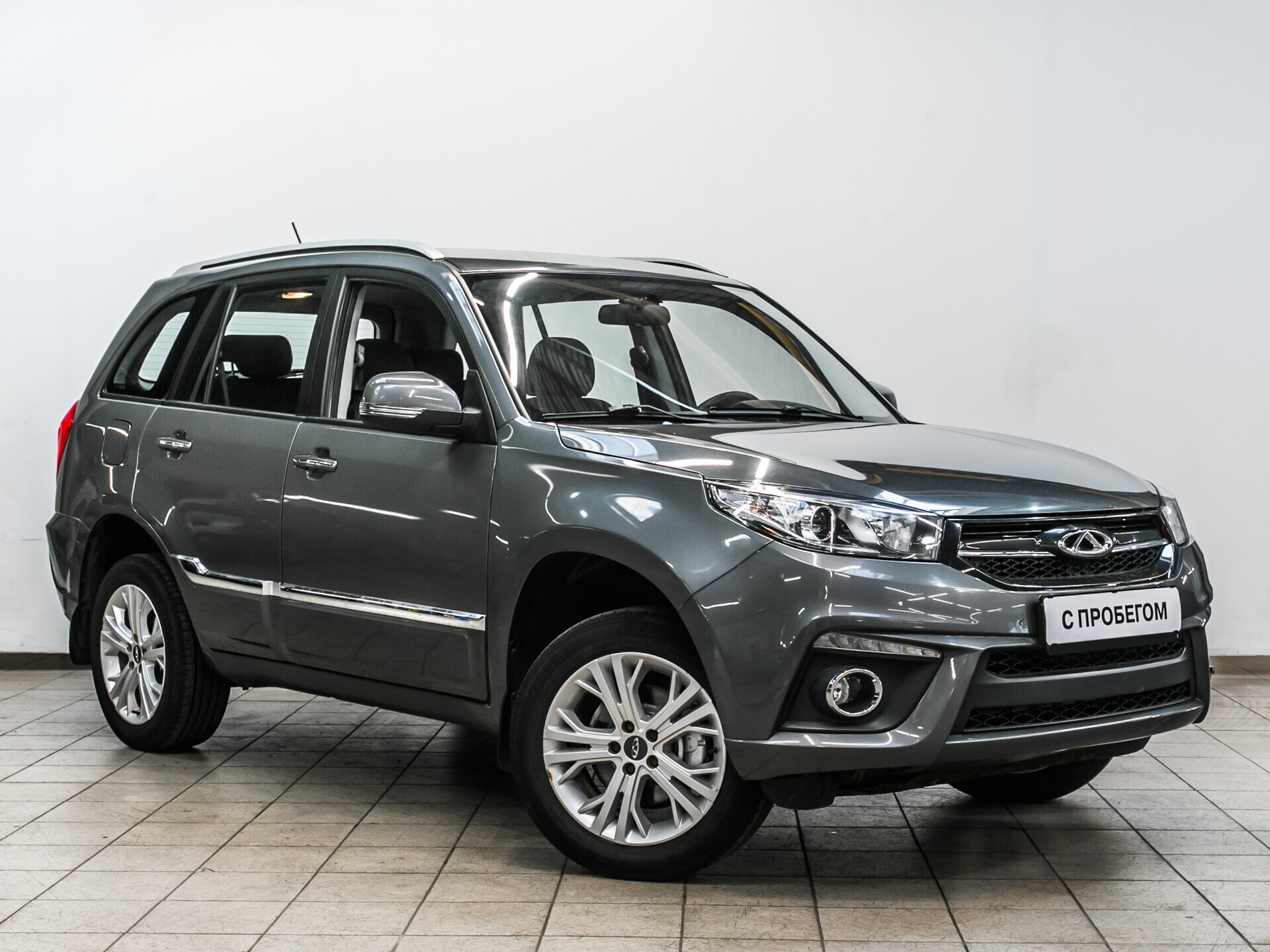 Chery Tiggo 3, I 1.6 MT (126 л.с.)