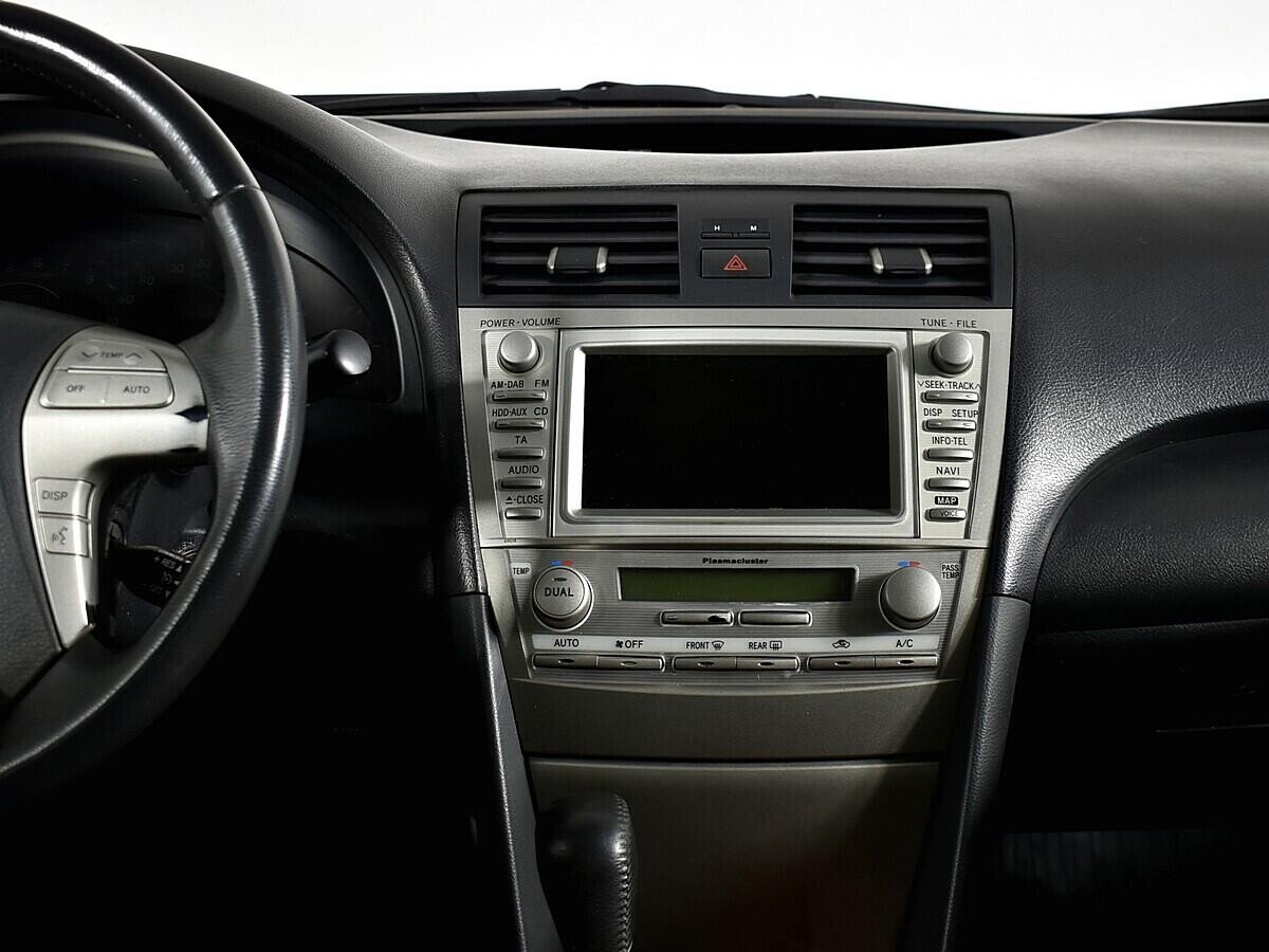 Toyota Camry, VI (XV40) Рестайлинг 2.4 AT (167 л.с.)