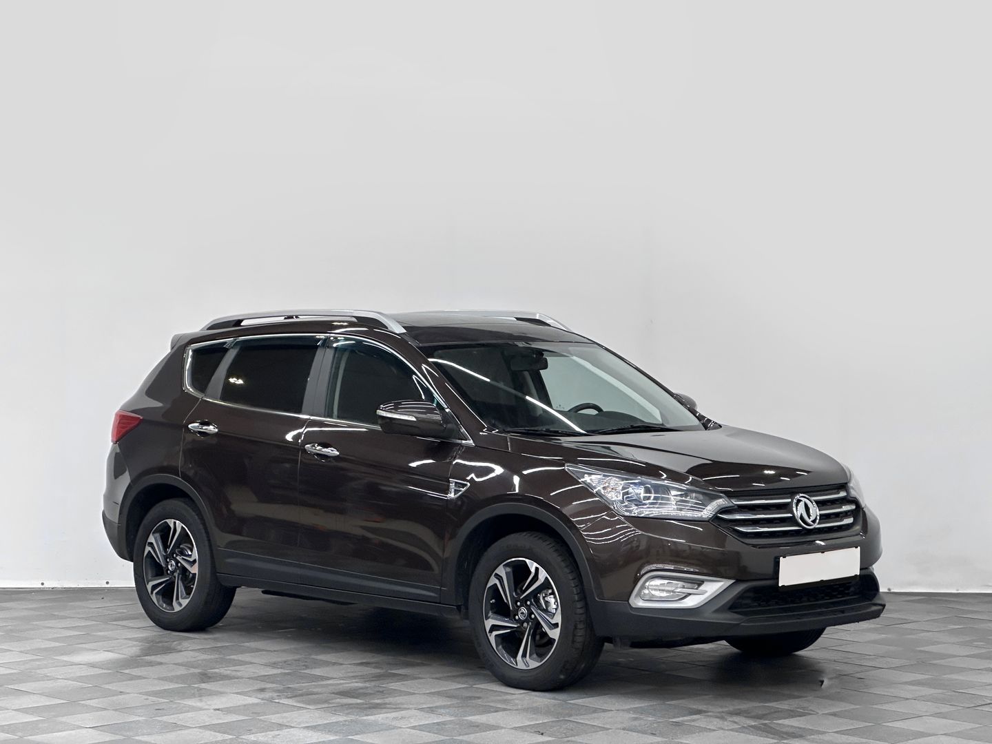 Dongfeng AX7, I 2.0 AT (140 л.с.)