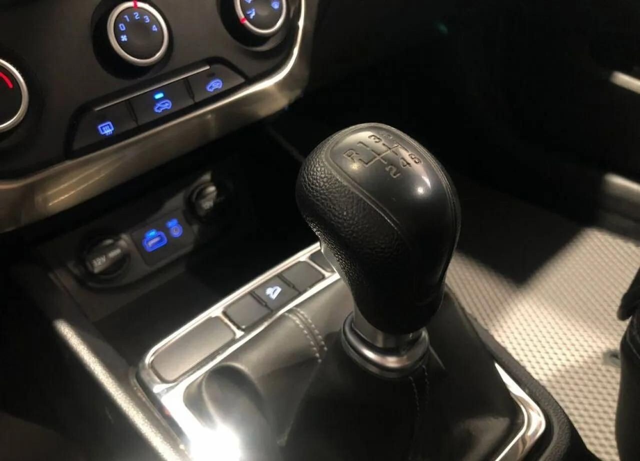Hyundai Creta, I 1.6 MT (123 л.с.)