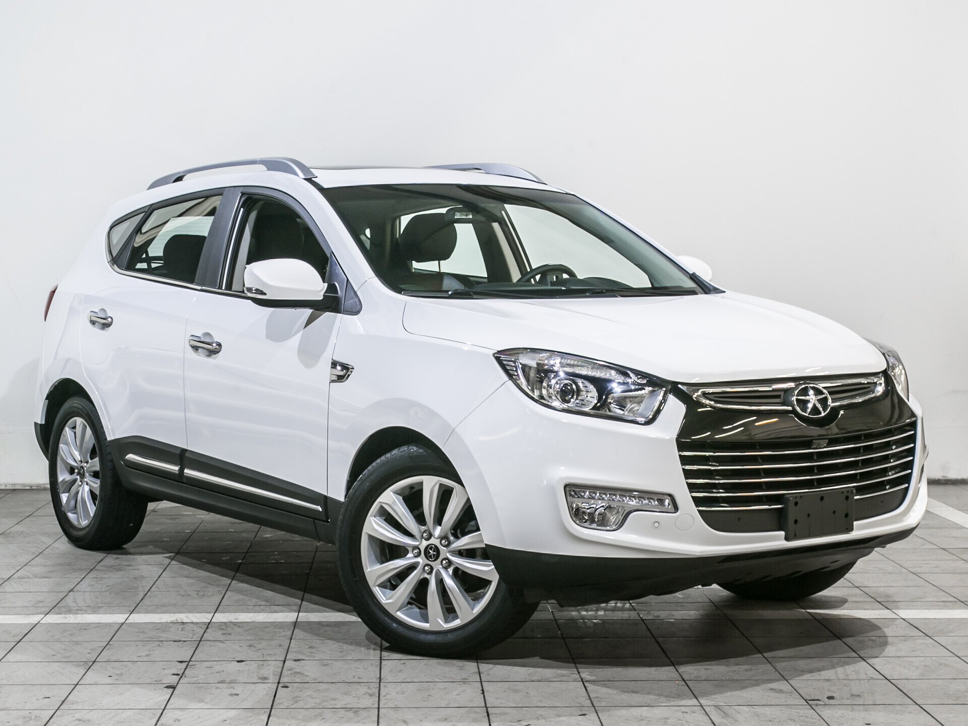 JAC S5 (Eagle), I Рестайлинг 2.0 MT (150 л.с.)