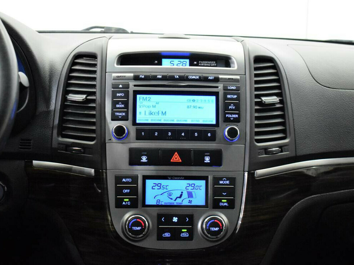 Hyundai Santa Fe, II Рестайлинг 2.4 AT (174 л.с.) 4WD