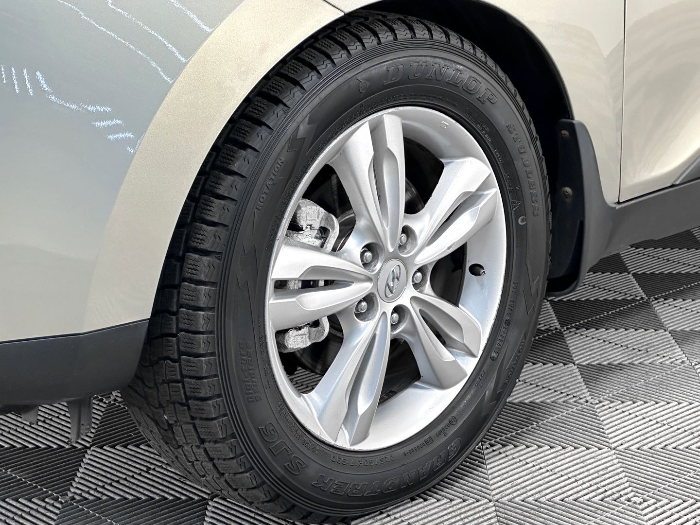 Hyundai ix35, I 2.0d MT (136 л.с.) 4WD