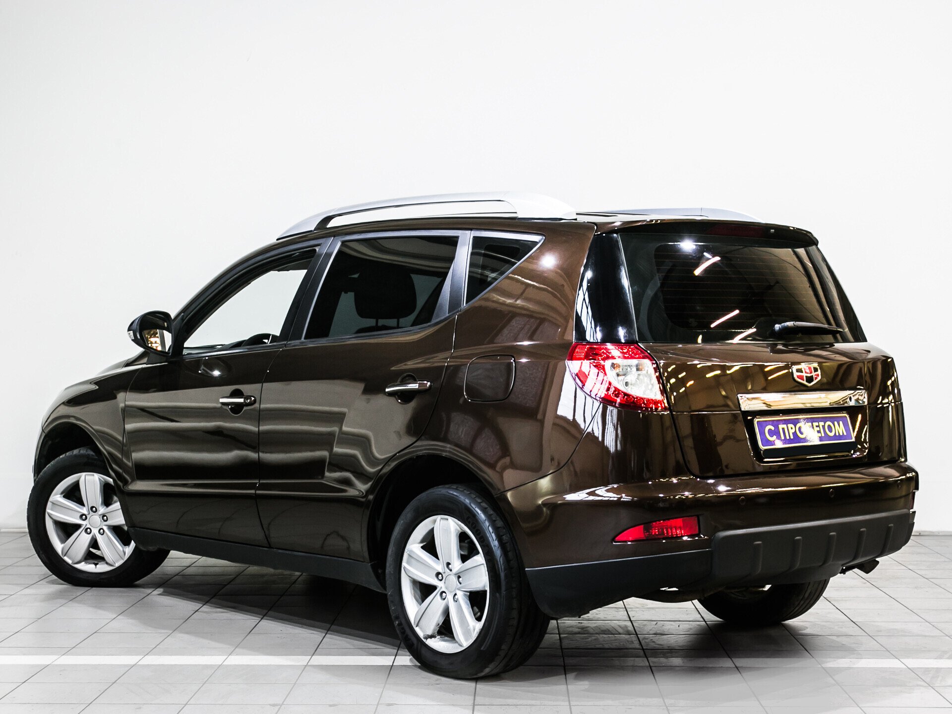 Geely Emgrand X7, I 2.4 AT (148 л.с.)