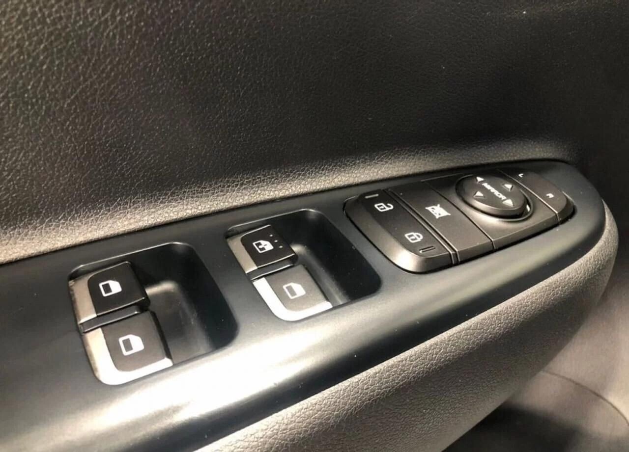 Kia Rio, IV X-Line 1.6 MT (123 л.с.)