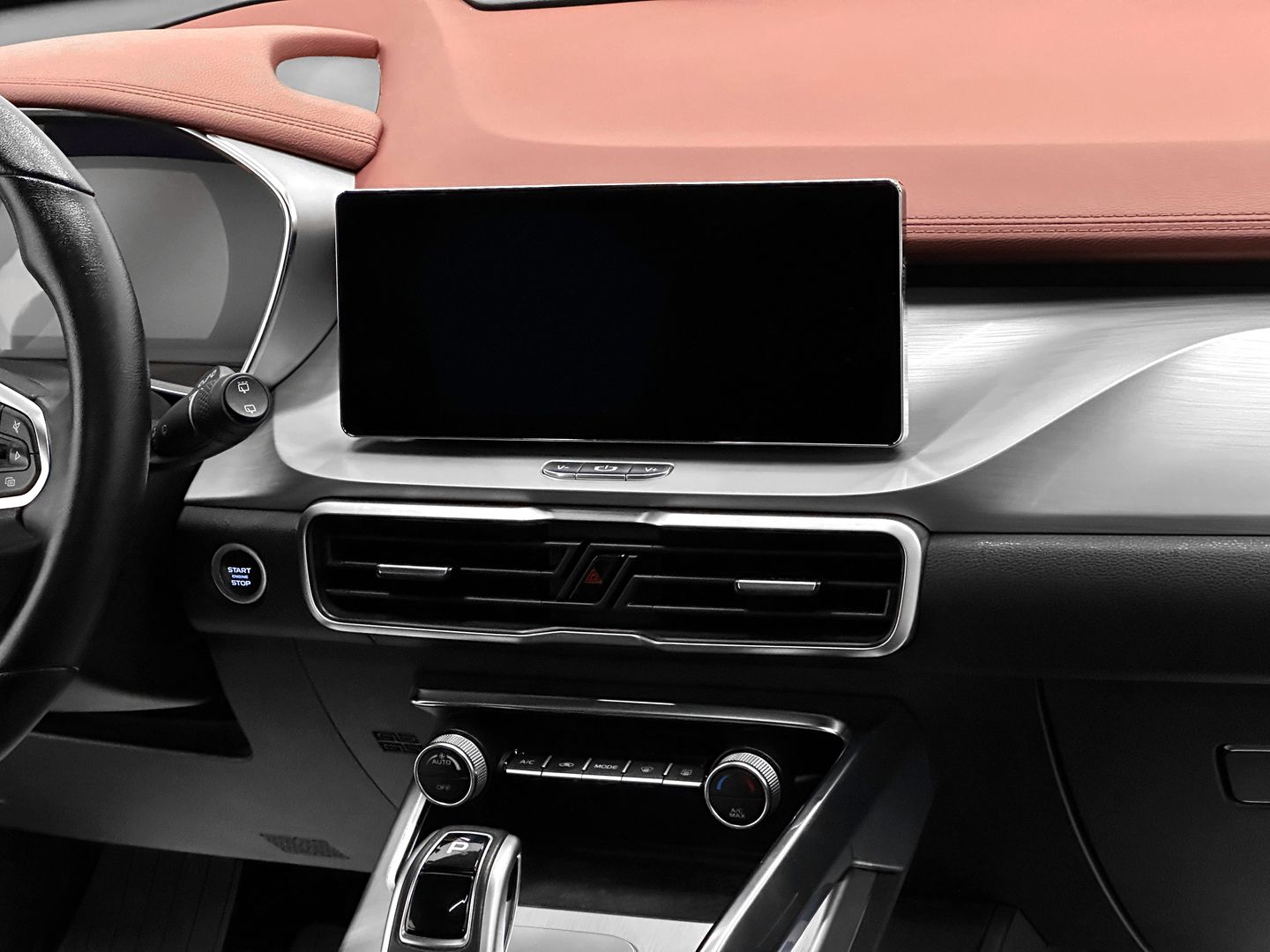 Geely Coolray, I 1.5 AMT (150 л.с.)