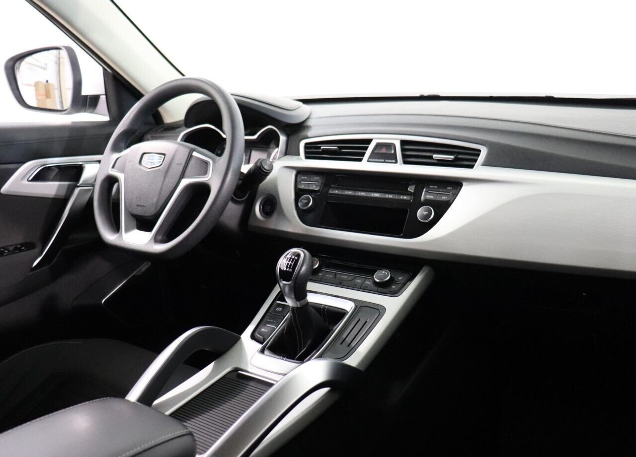 Geely Atlas, I 2.0 MT (139 л.с.)
