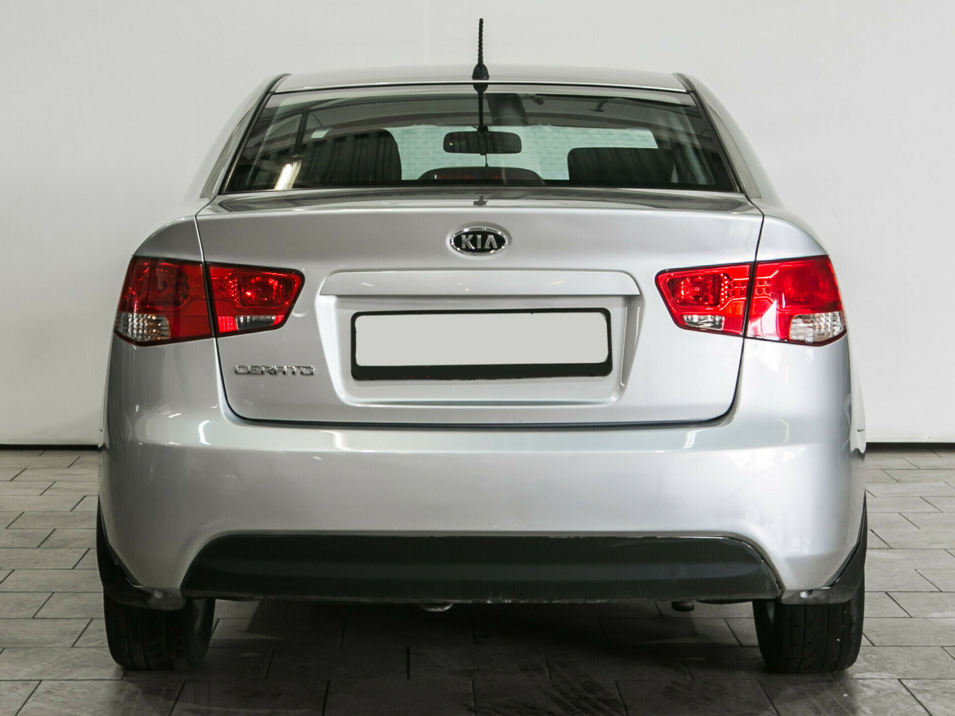 Kia Cerato, II 4-speed 1.6 AT (126 л.с.)
