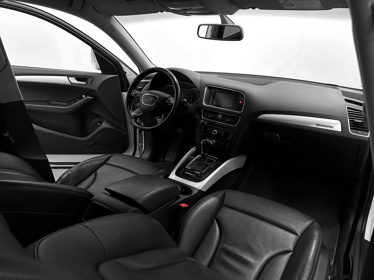 Audi Q5, I (8R) Рестайлинг 2.0 AT (225 л.с.) 4WD