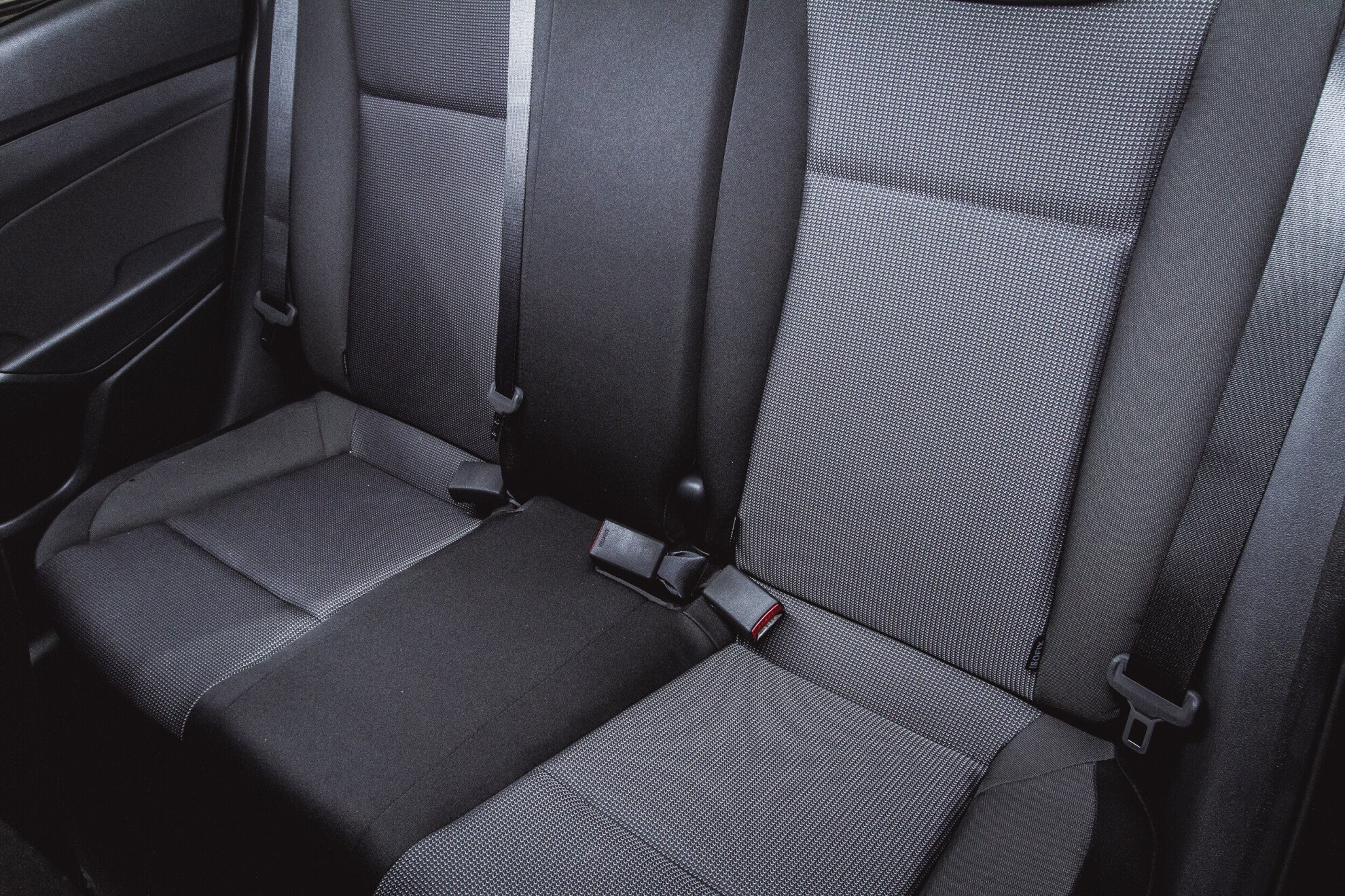 Hyundai Solaris, II 1.4 AT (100 л.с.)