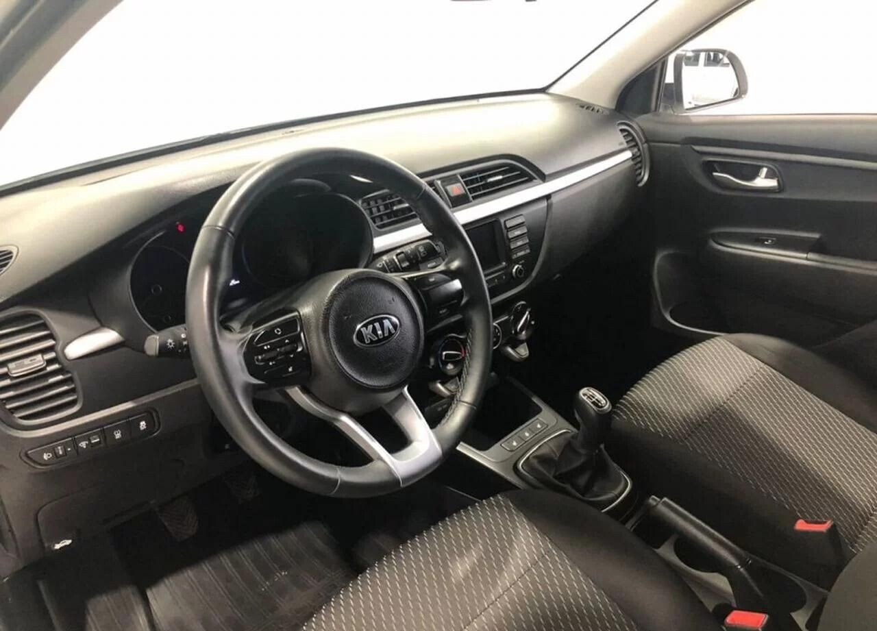 Kia Rio, IV X-Line 1.6 MT (123 л.с.)