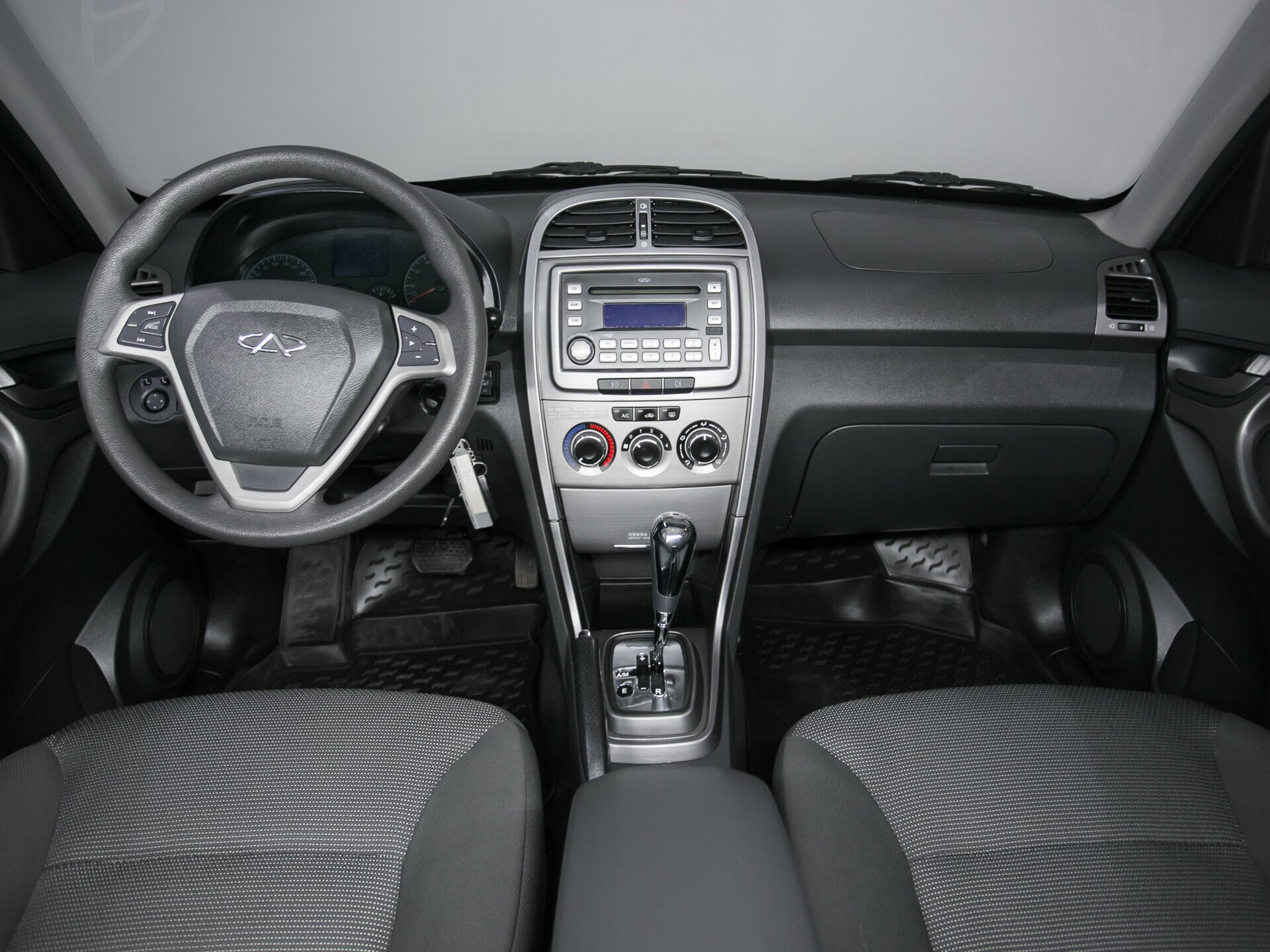 Chery Tiggo (T11), I Рестайлинг (FL) 1.9 AMT (132 л.с.)