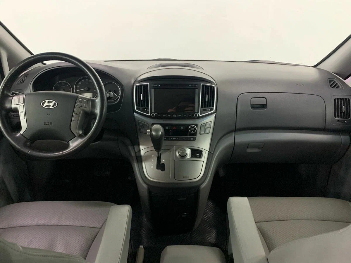 Hyundai Grand Starex, I Рестайлинг 2.5d AT (145 л.с.) 4WD