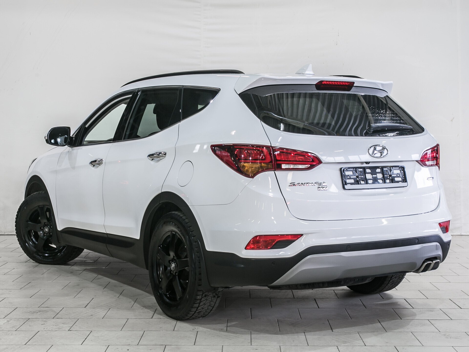 Hyundai Santa Fe, III Рестайлинг 2.4 AT (171 л.с.) 4WD