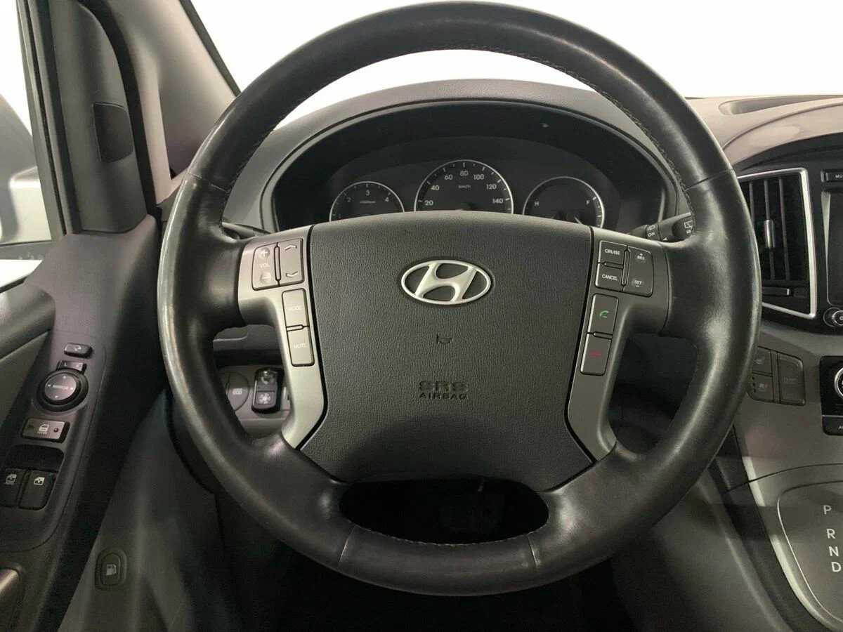 Hyundai Grand Starex, I Рестайлинг 2.5d AT (145 л.с.) 4WD