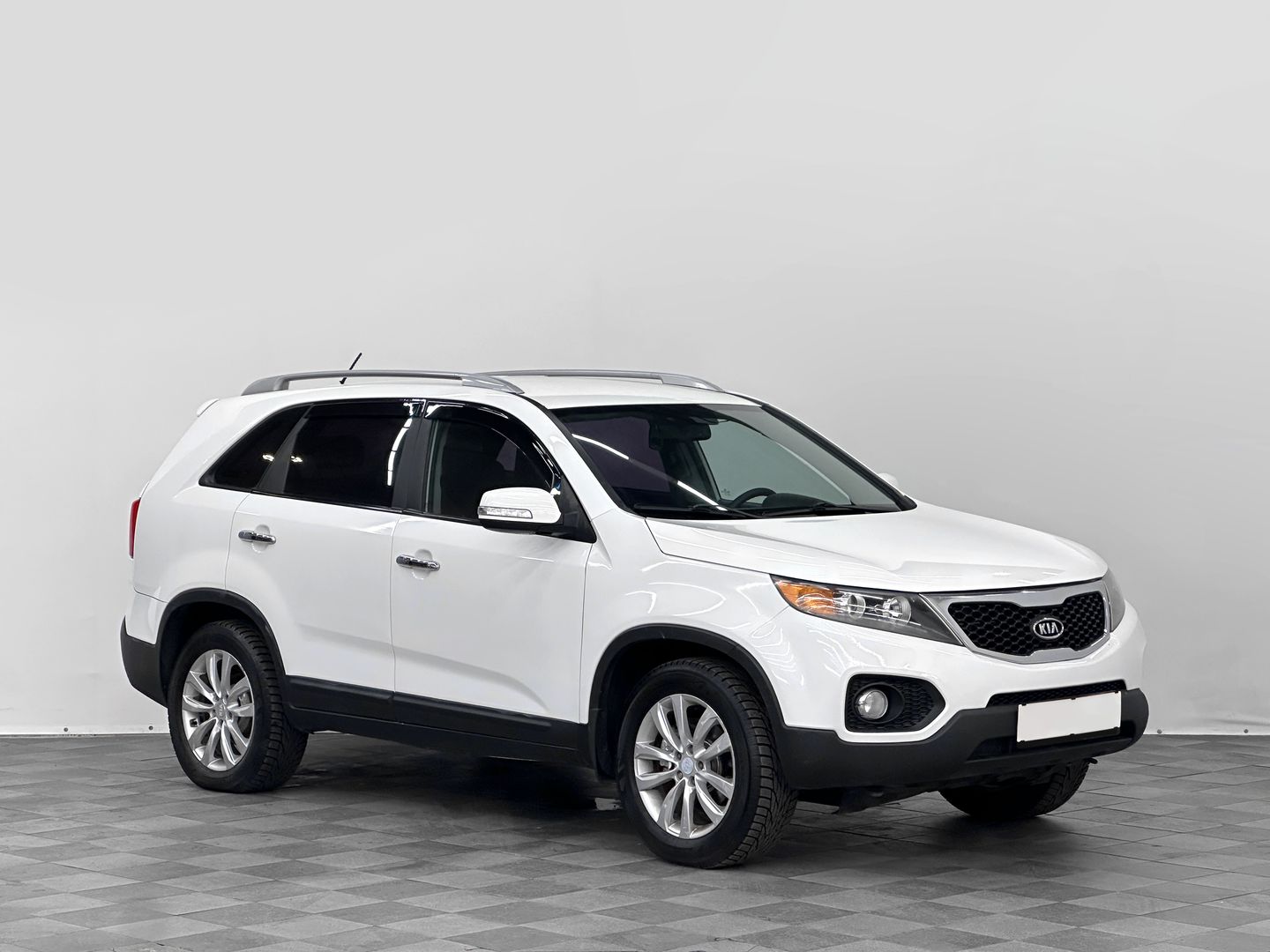 Kia Sorento, II 2.2d AT (197 л.с.) 4WD