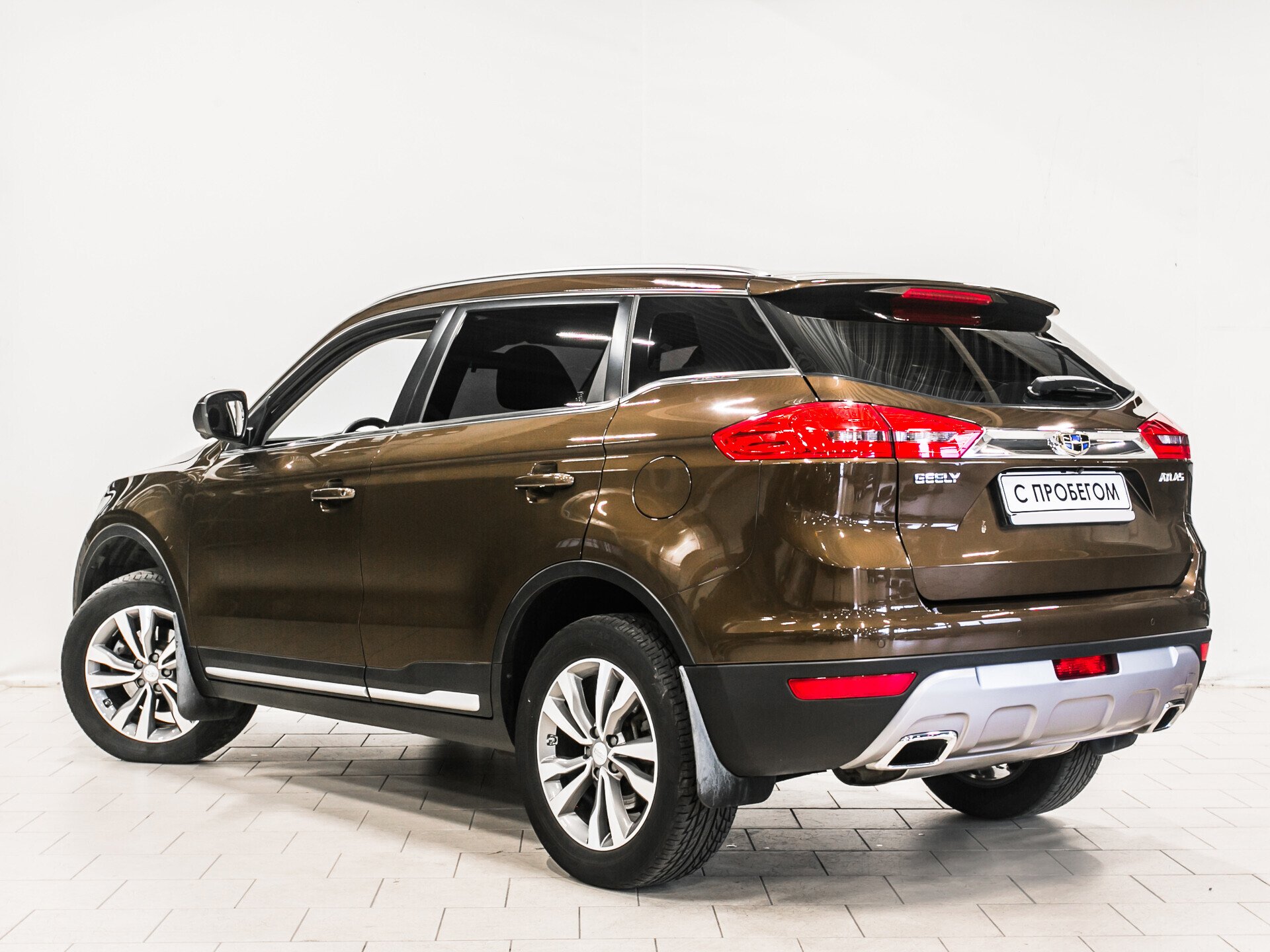 Geely Atlas, I 2.4 AT (149 л.с.) 4WD