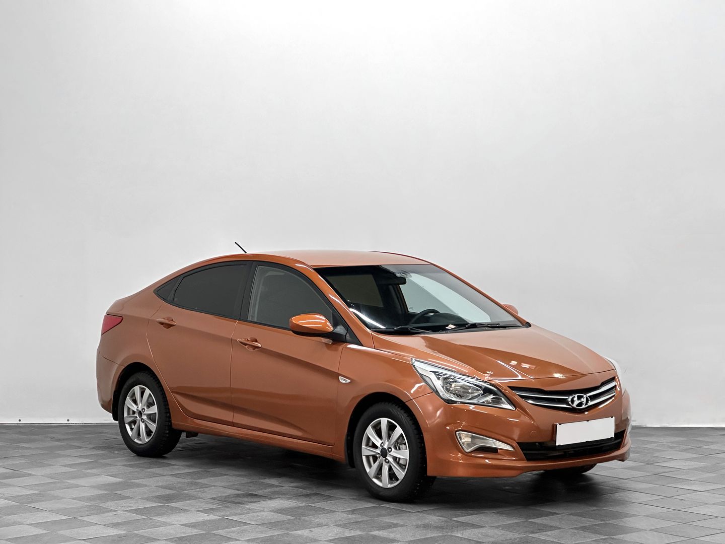 Hyundai Solaris, I Рестайлинг 1.6 AT (123 л.с.)