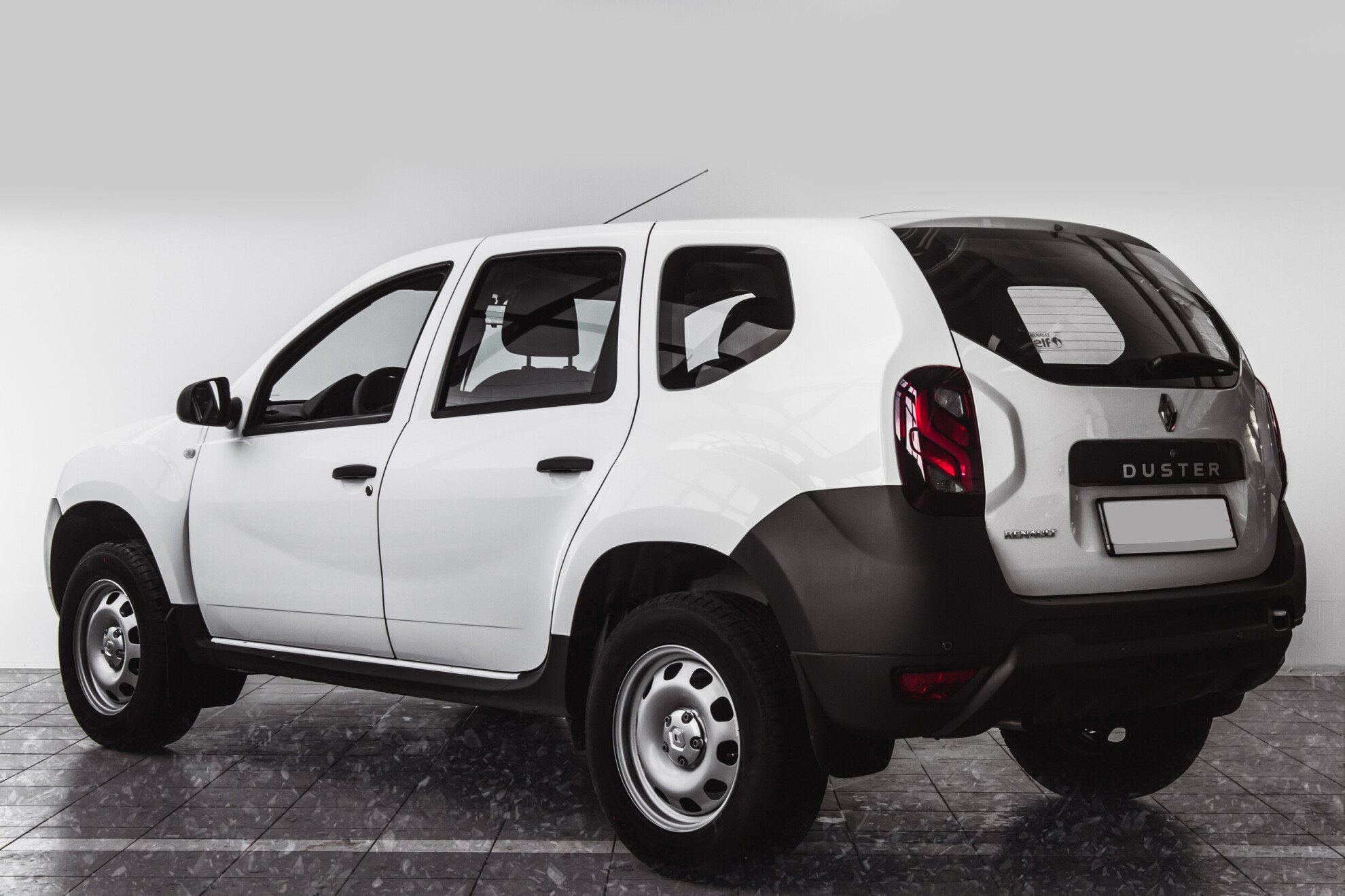 Renault Duster, I Рестайлинг 1.6 MT (114 л.с.)