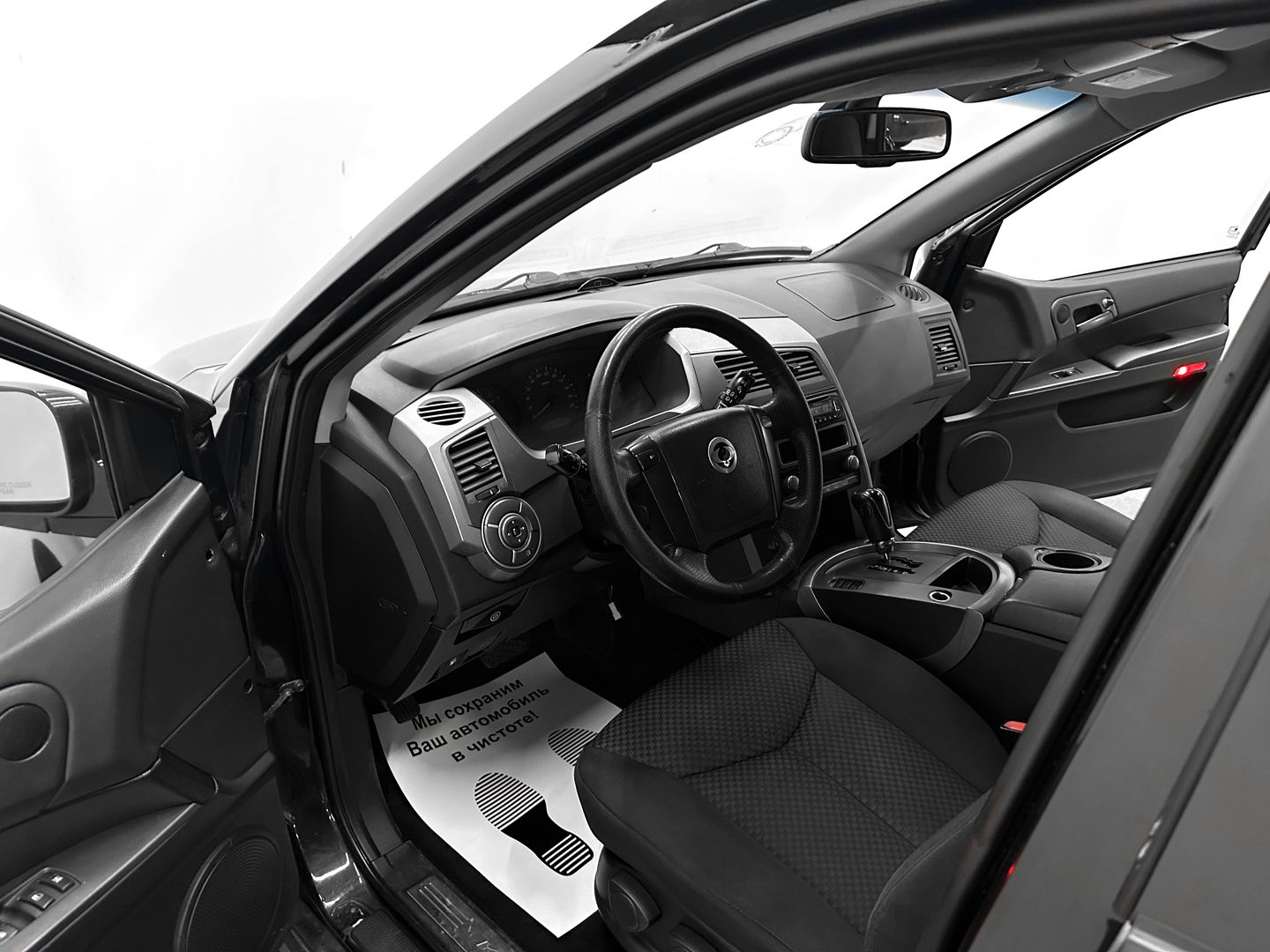 SsangYong Kyron, I Рестайлинг 5-speed 2.0d AT (141 л.с.) 4WD