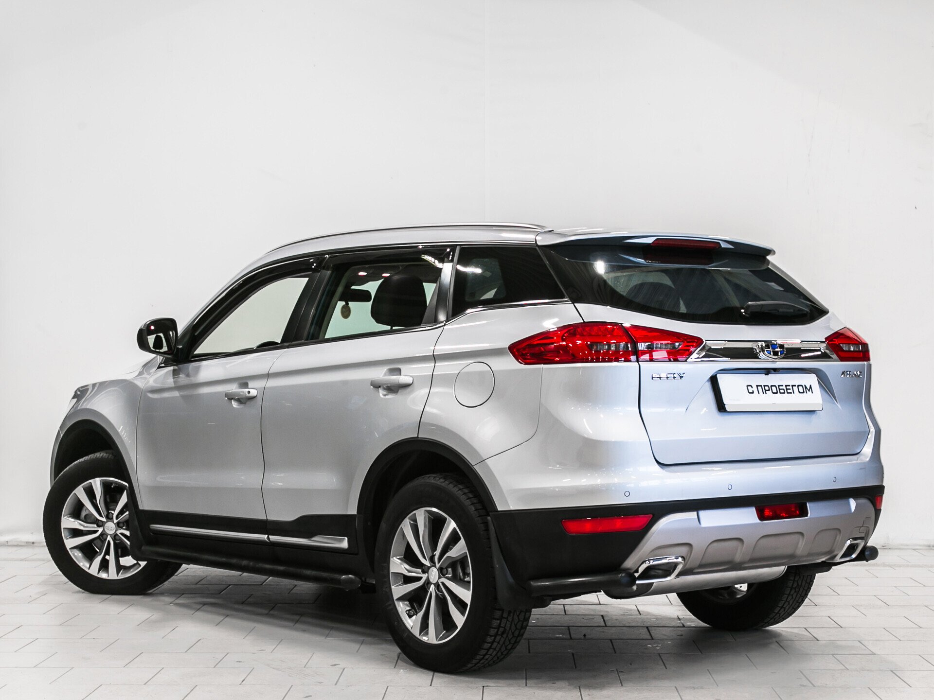 Geely Atlas, I 2.4 AT (149 л.с.) 4WD