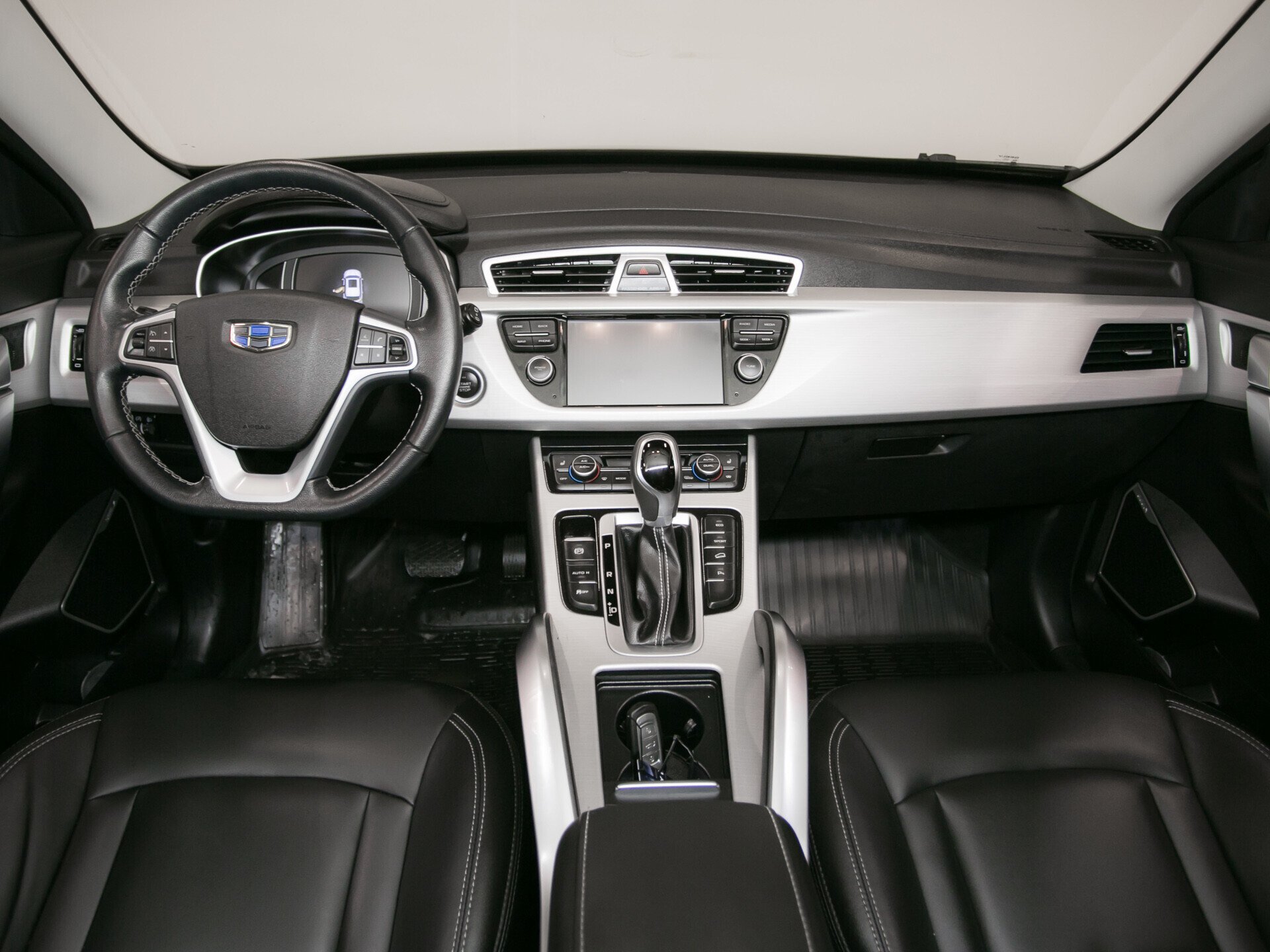 Geely Atlas, I 2.4 AT (149 л.с.)