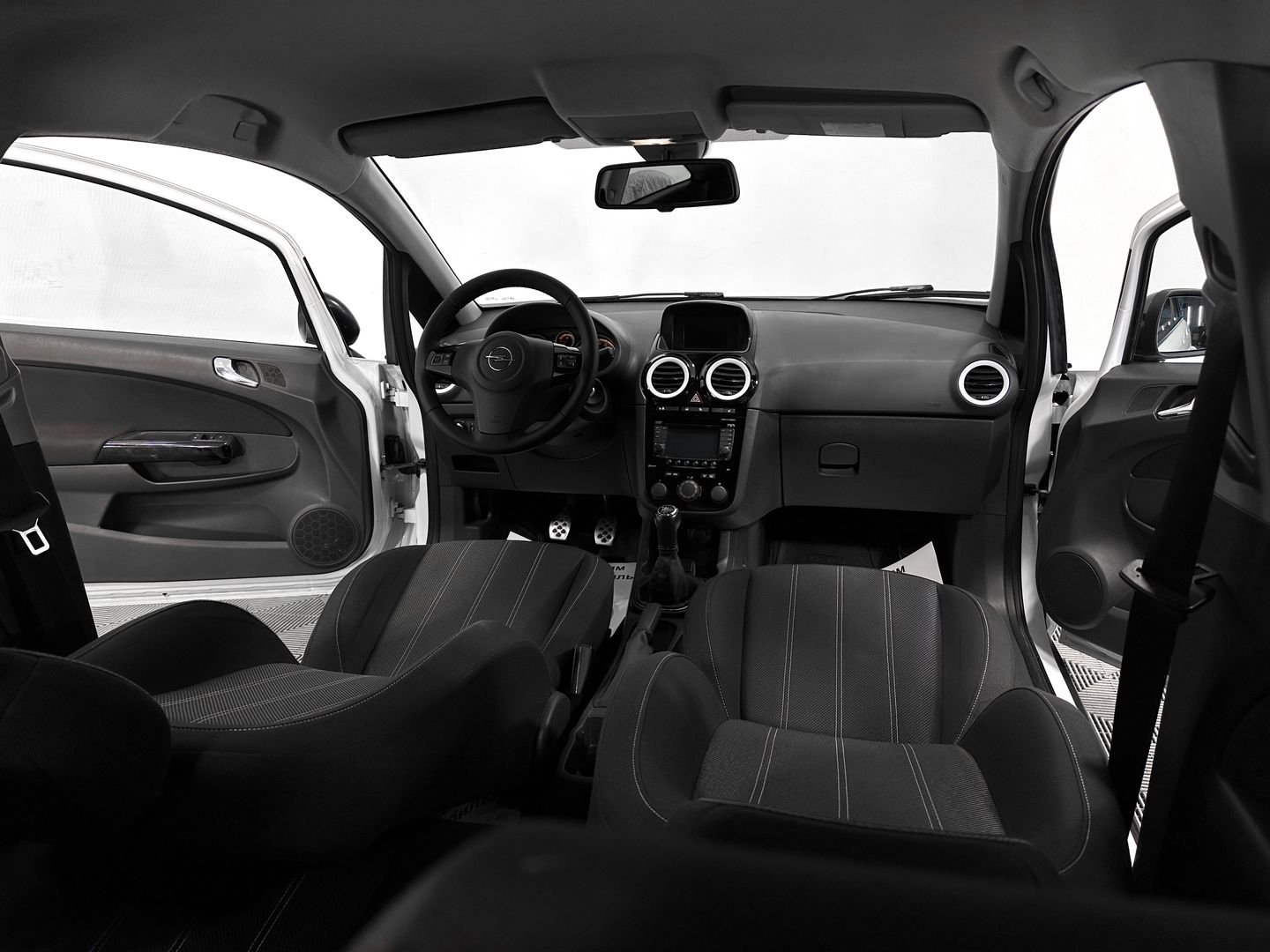 Opel Corsa, D Рестайлинг II 1.4 MT (100 л.с.)