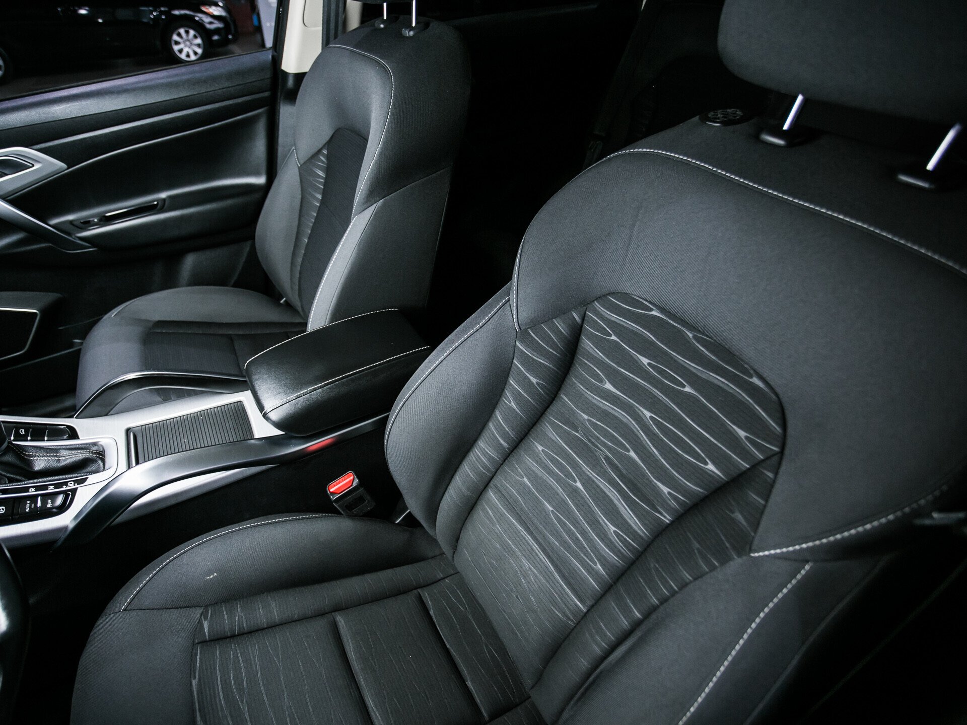 Geely Atlas, I 2.4 AT (149 л.с.) 4WD