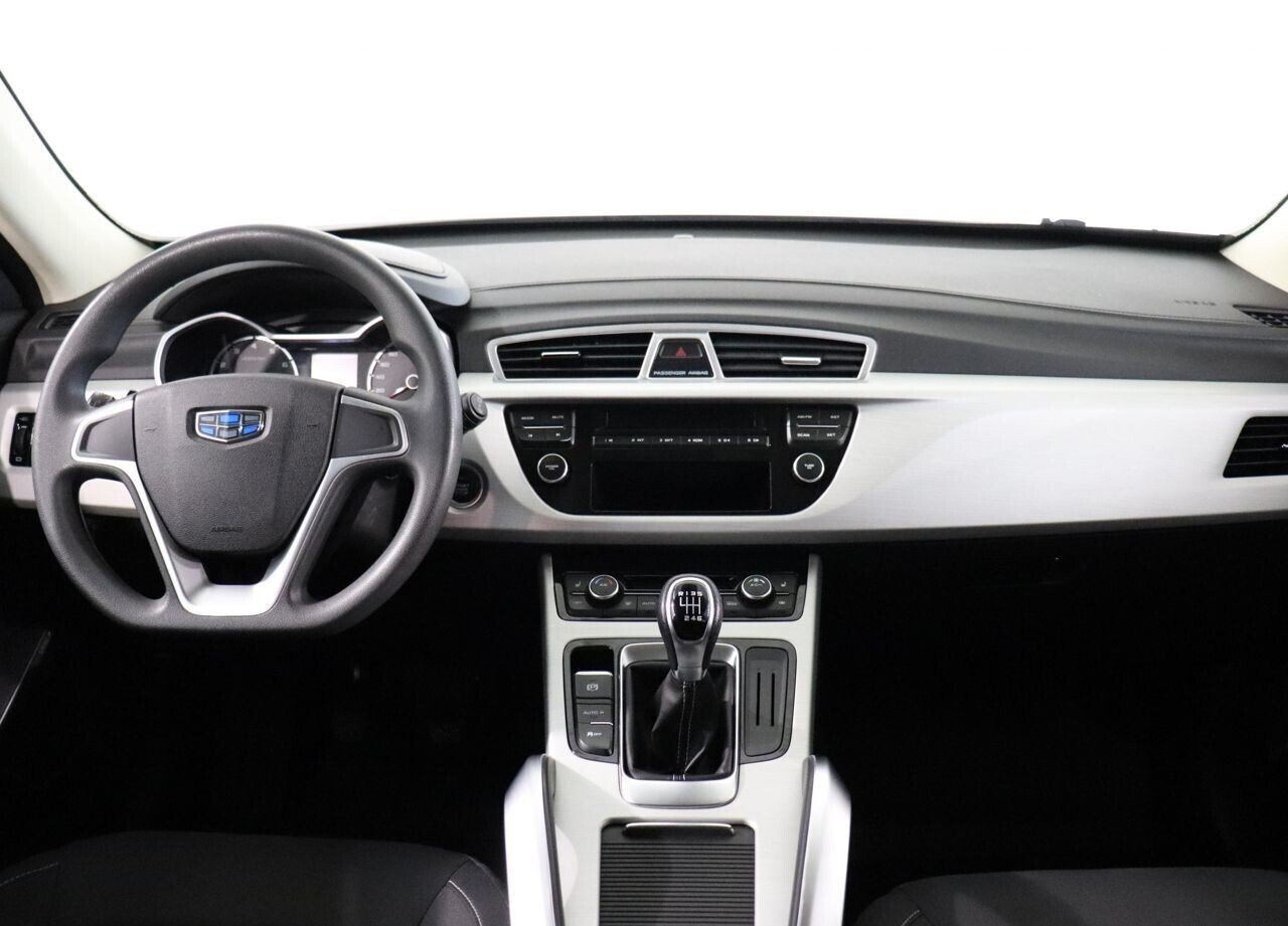 Geely Atlas, I 2.0 MT (139 л.с.)