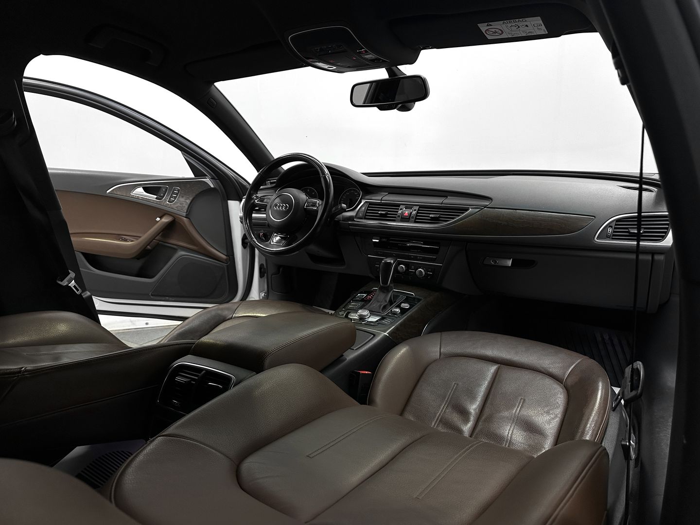 Audi A6, IV (C7) Рестайлинг 1.8 AMT (190 л.с.)