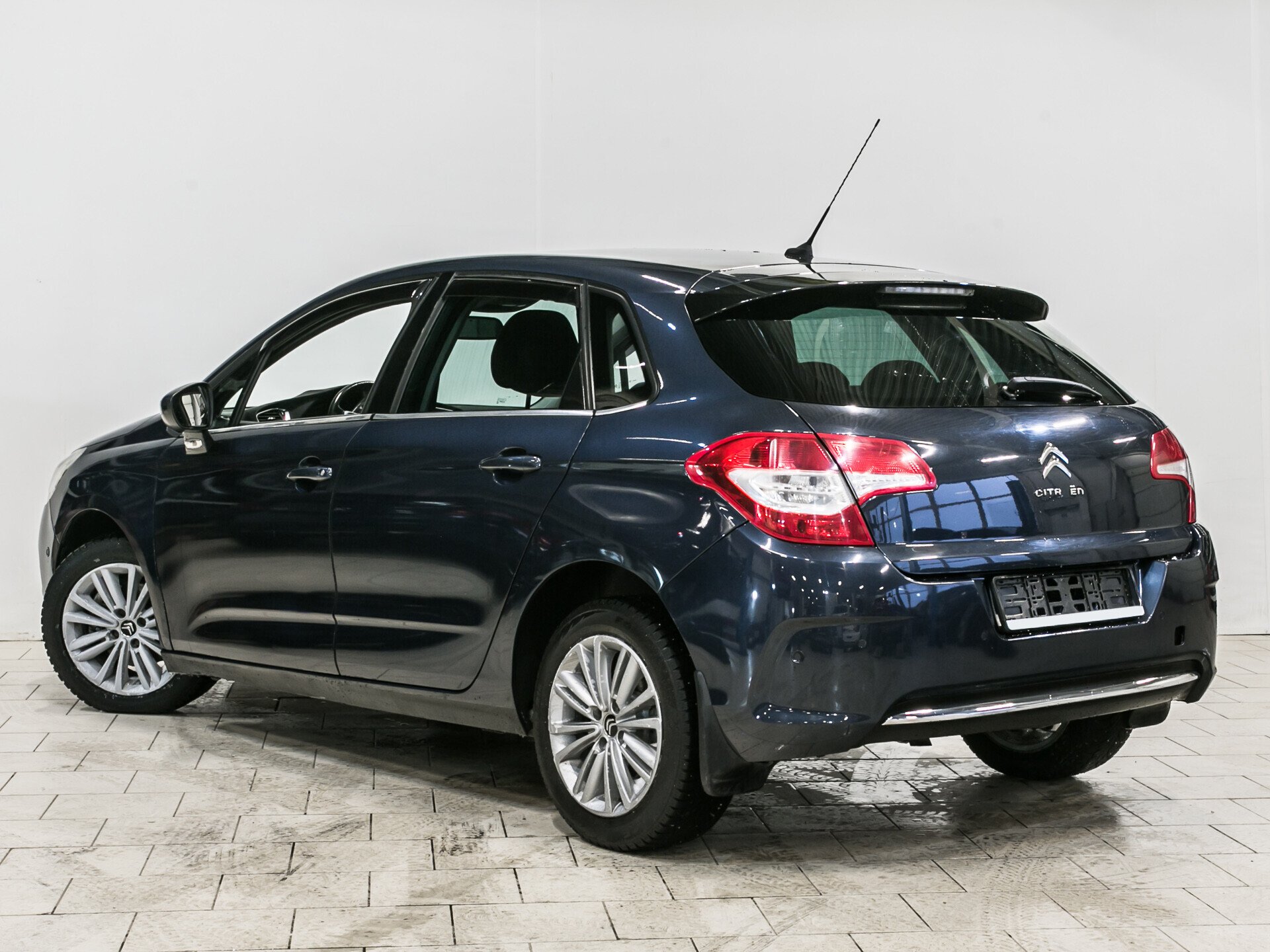 Citroen C4, II 1.6 AT (120 л.с.)