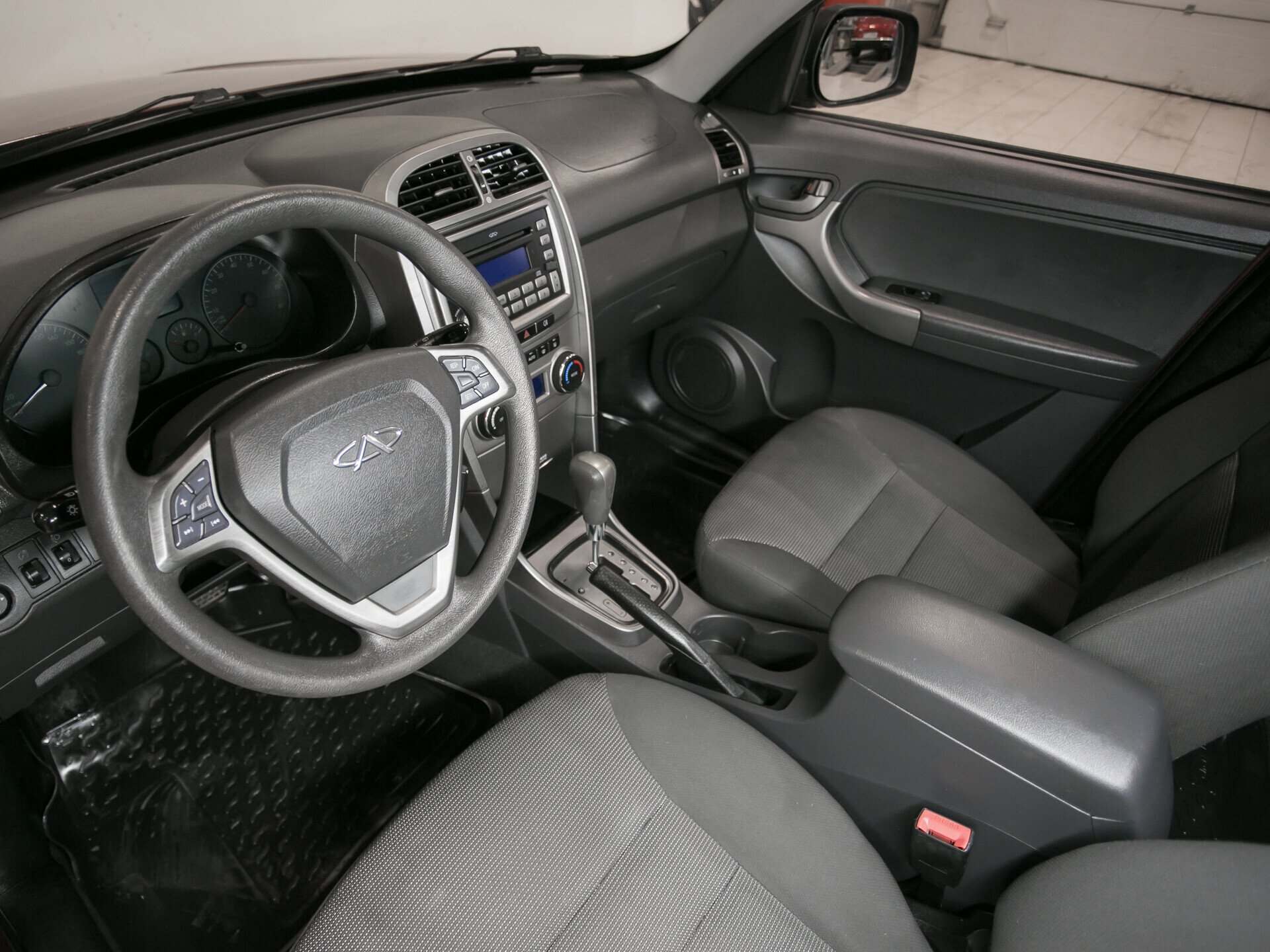 Chery Tiggo (T11), I Рестайлинг (FL) 1.9 AMT (132 л.с.)