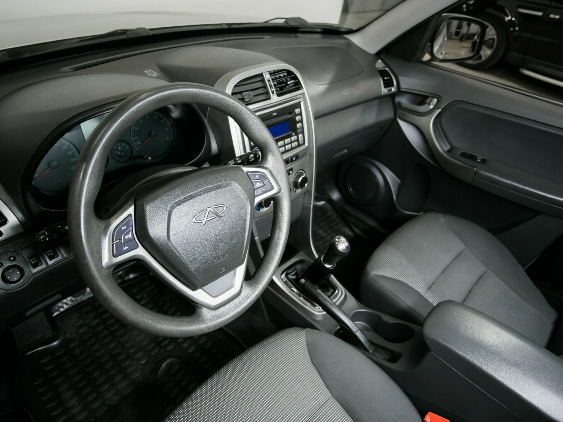 Chery Tiggo (T11), I Рестайлинг (FL) 1.6 MT (126 л.с.)