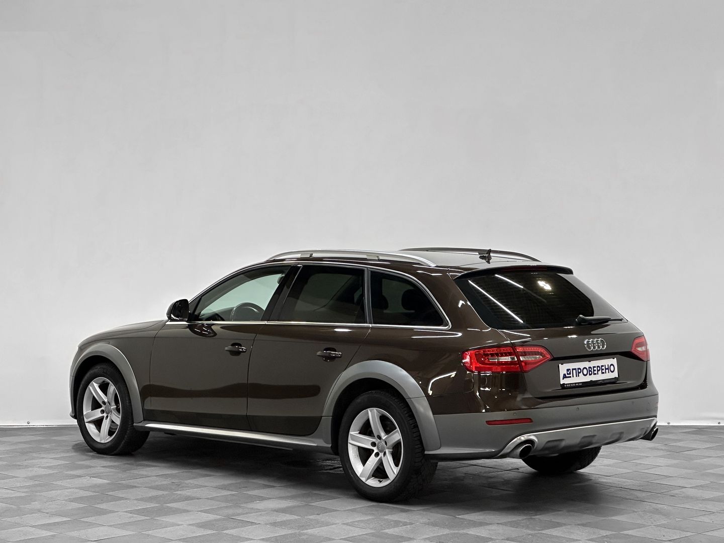 Audi A4, IV (B8) Рестайлинг 2.0 AMT (211 л.с.) 4WD
