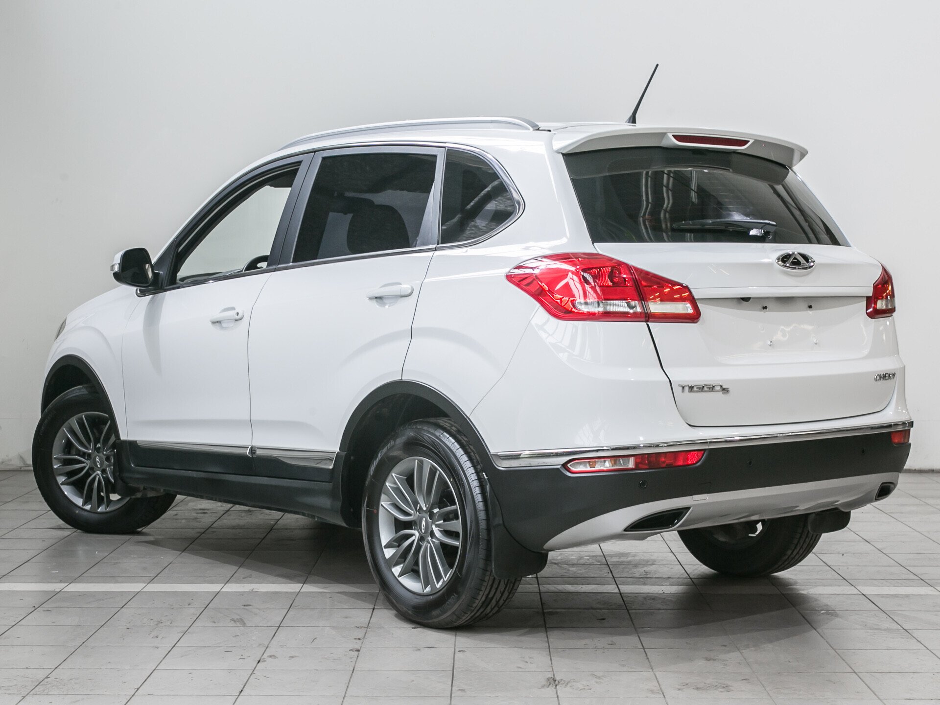 Chery Tiggo 5, I Рестайлинг 2.0 MT (136 л.с.)