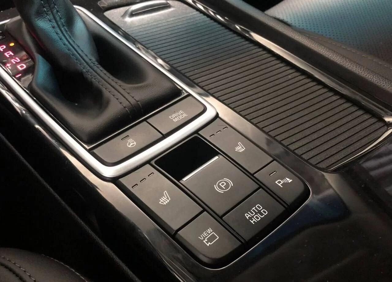Kia Optima, IV Рестайлинг 2.0 AT (245 л.с.)